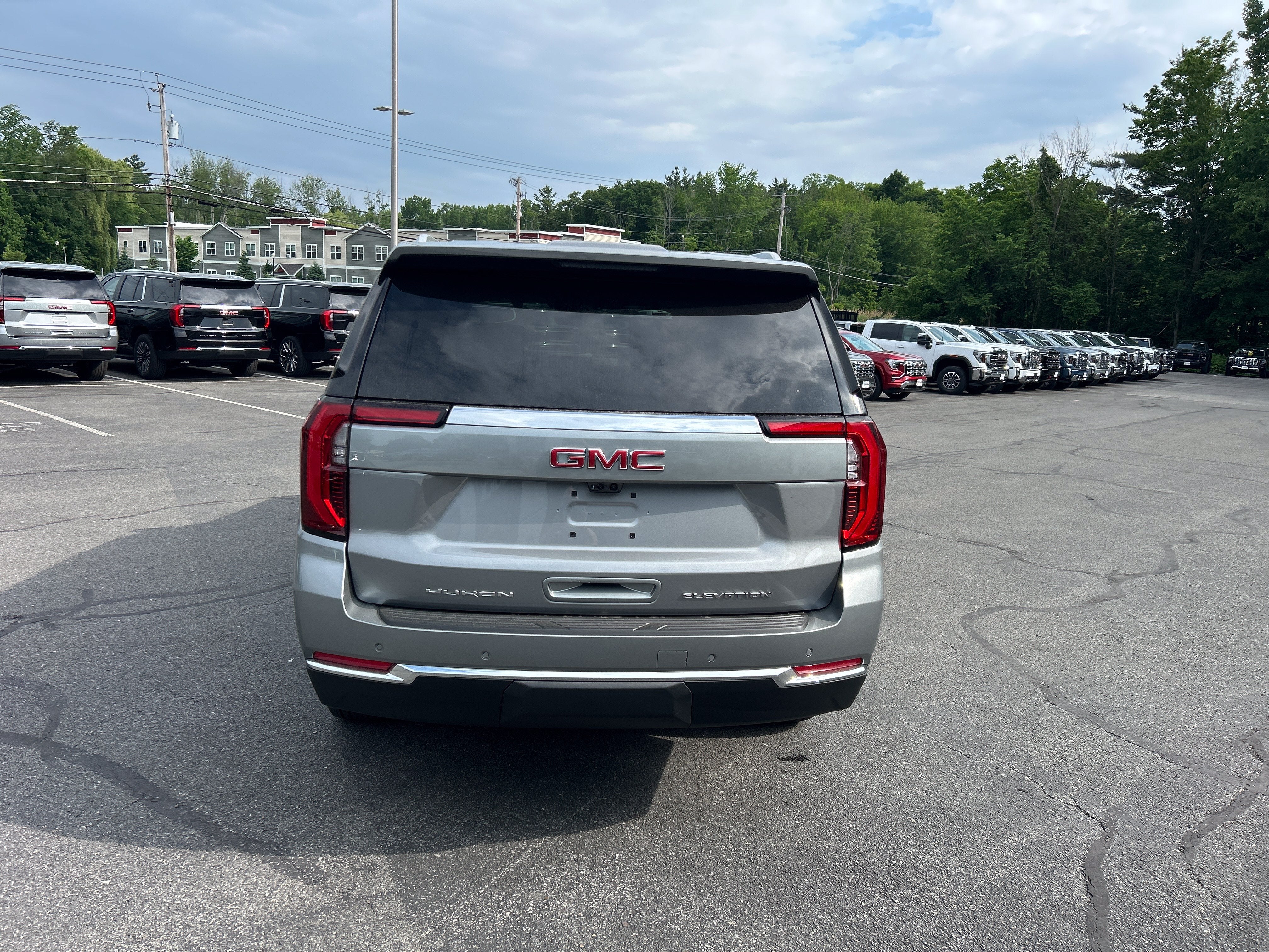 2026 GMC Yukon XL Elevation