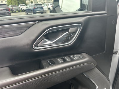2023 GMC Yukon XL SLT