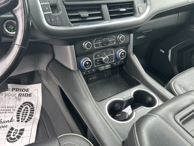 2023 GMC Yukon XL SLT