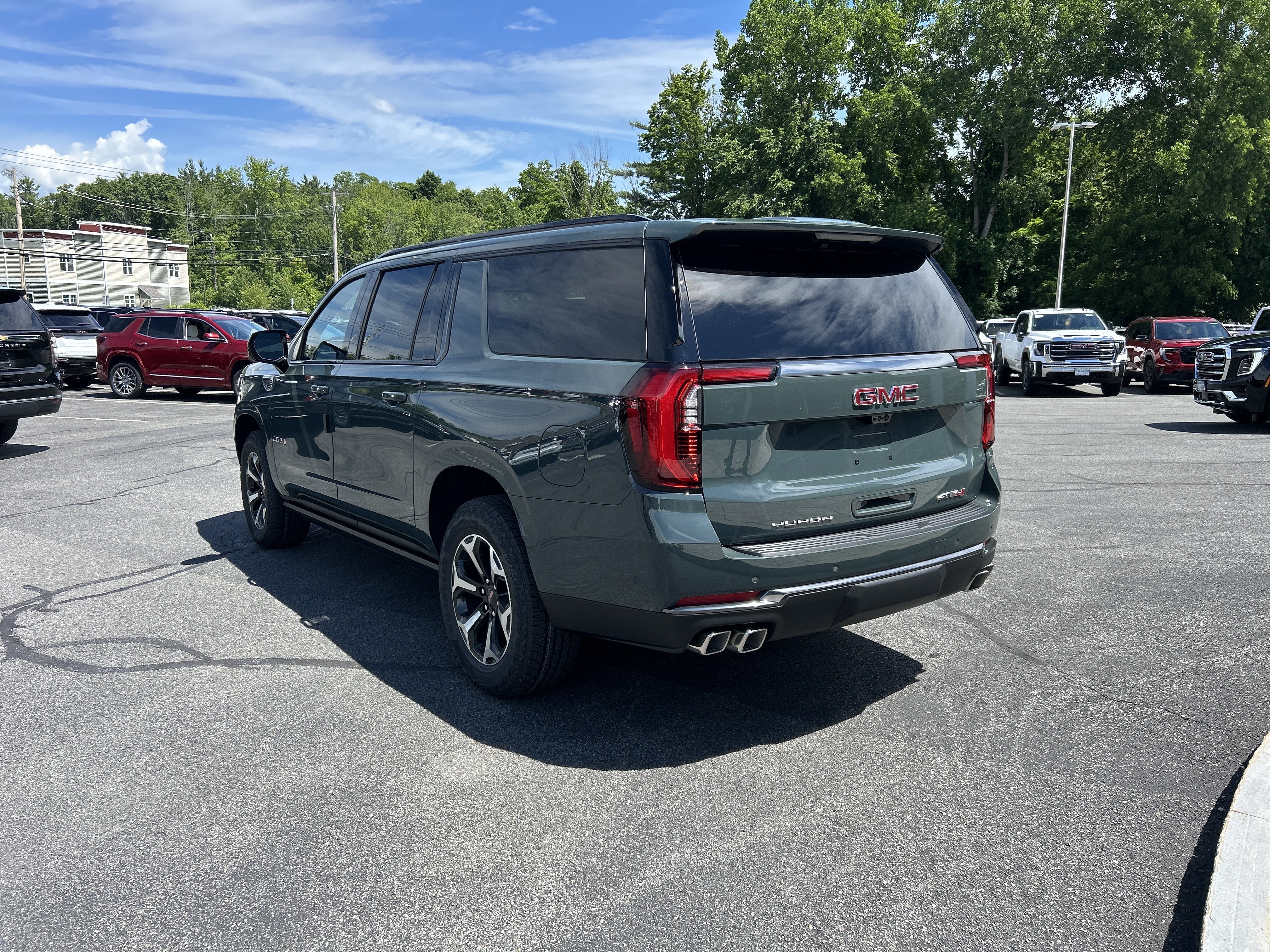 2026 GMC Yukon XL AT4