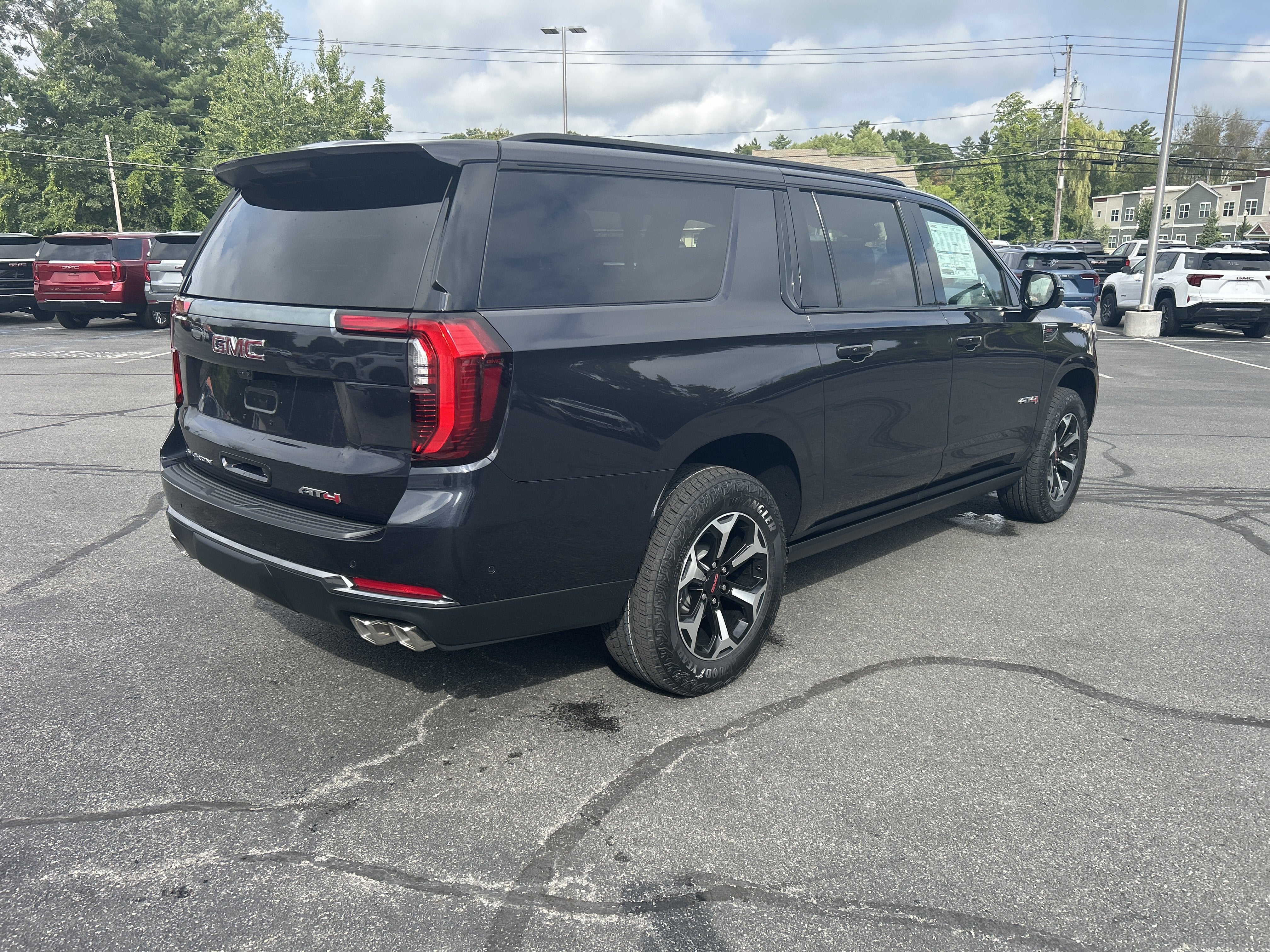 2026 GMC Yukon XL AT4
