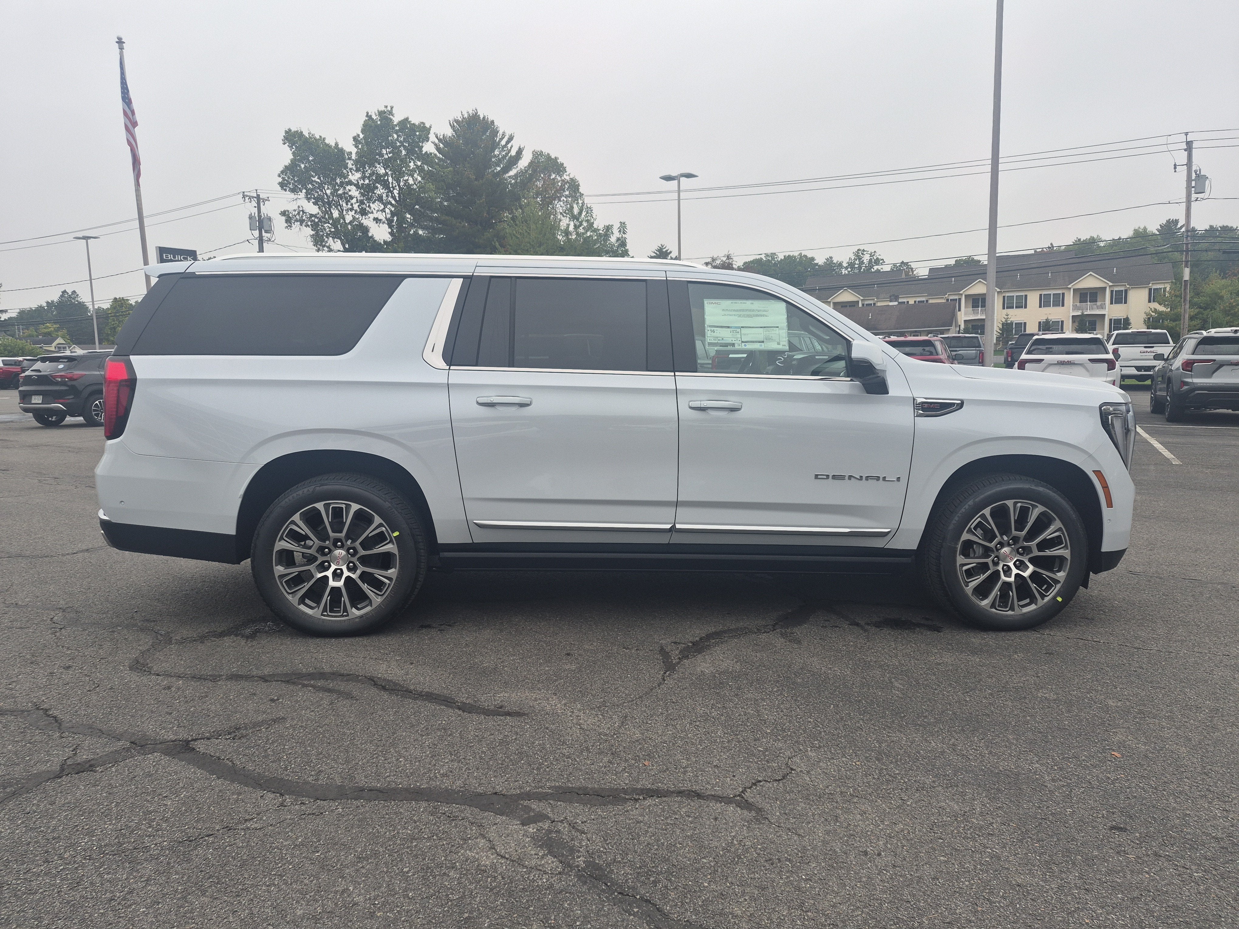 2027 GMC Yukon XL Denali