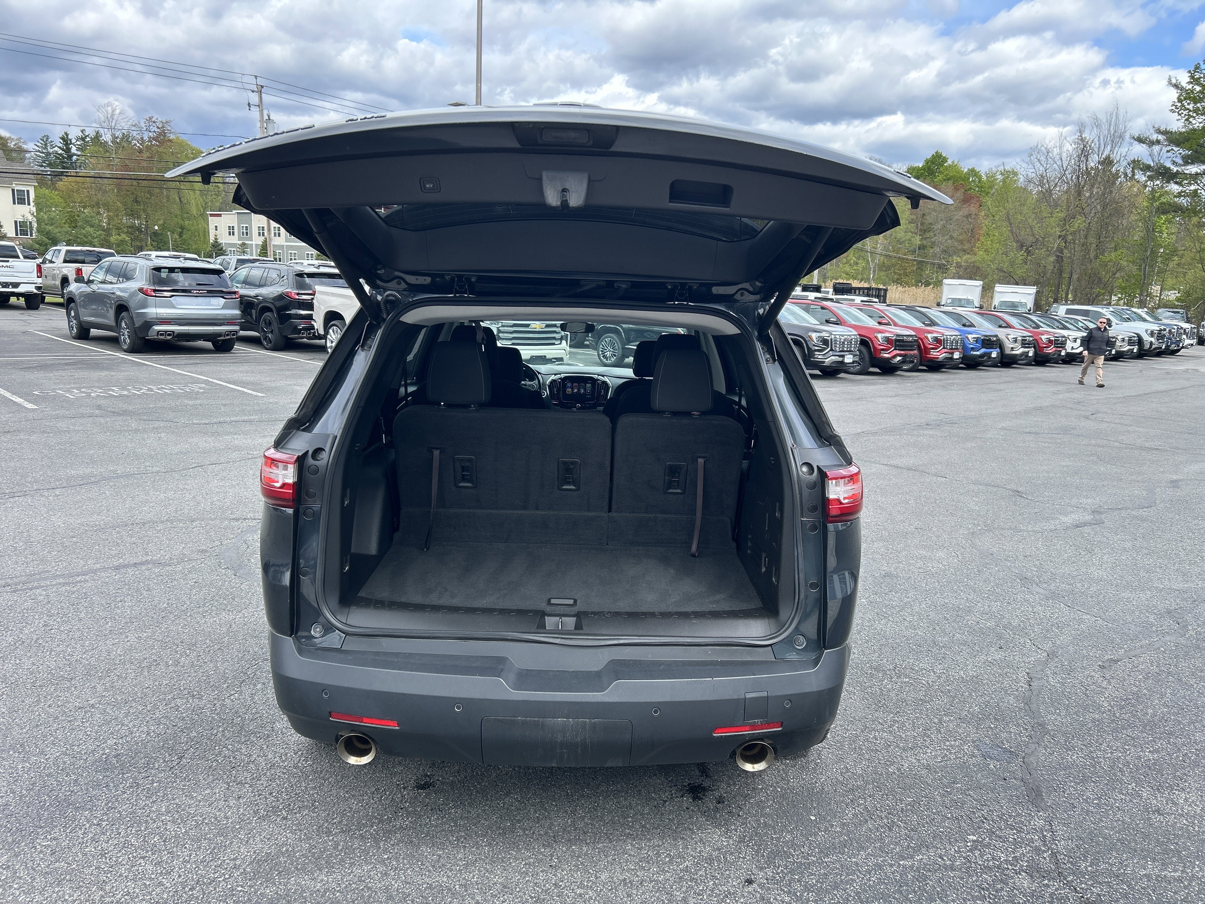 2019 Chevrolet Traverse LT Cloth