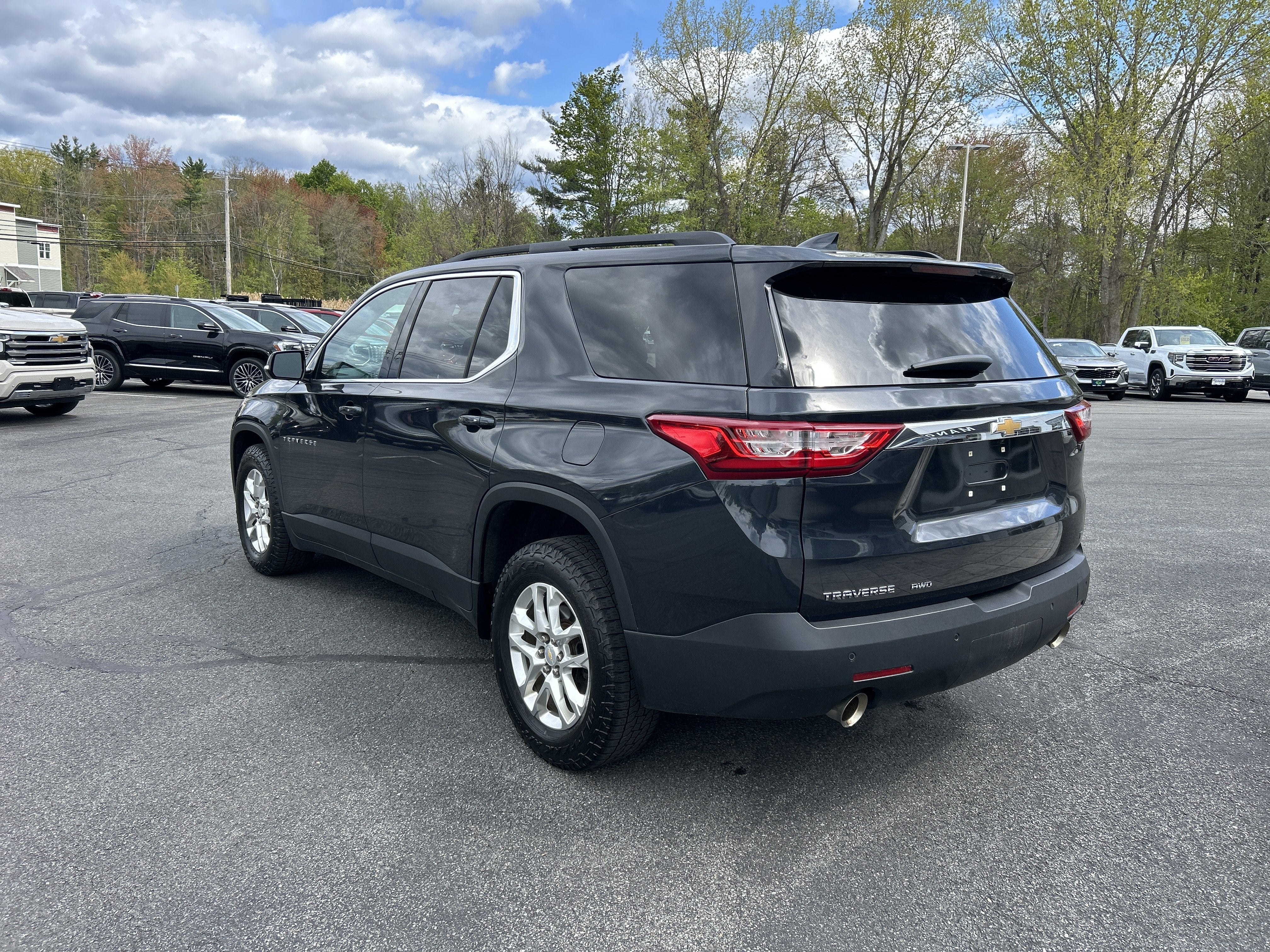 2019 Chevrolet Traverse LT Cloth
