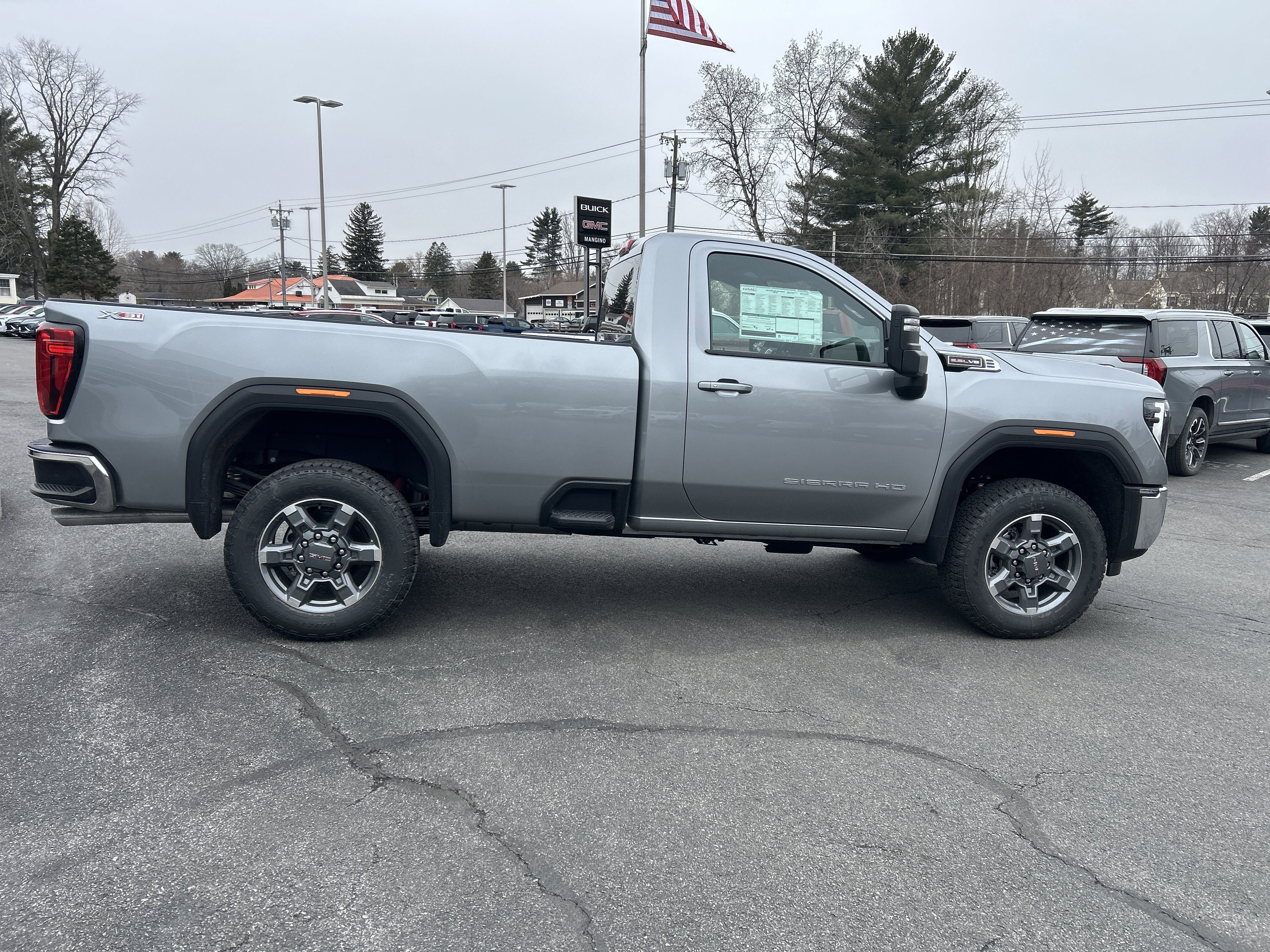 2026 GMC Sierra 3500 HD SLE