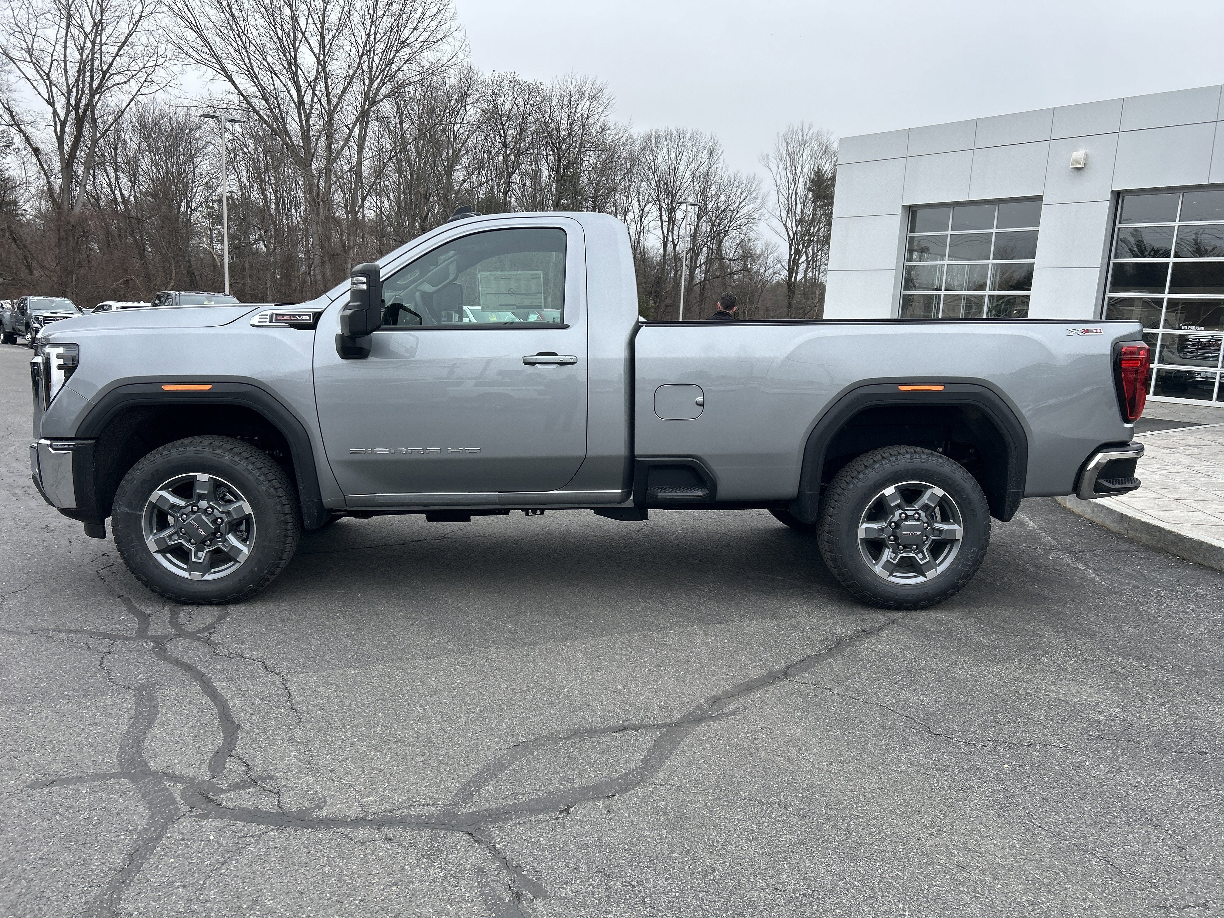 2026 GMC Sierra 3500 HD SLE