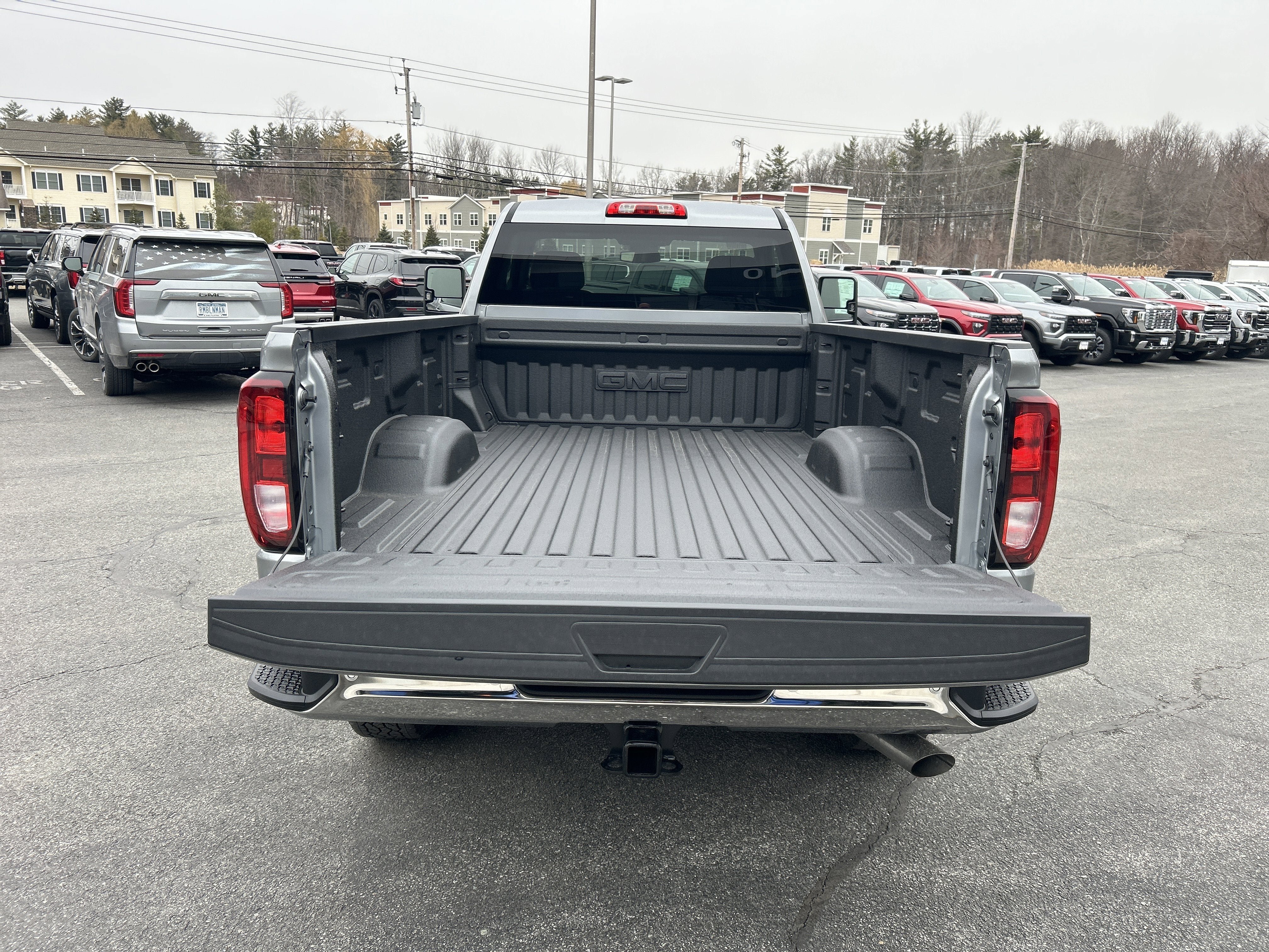 2026 GMC Sierra 3500 HD SLE