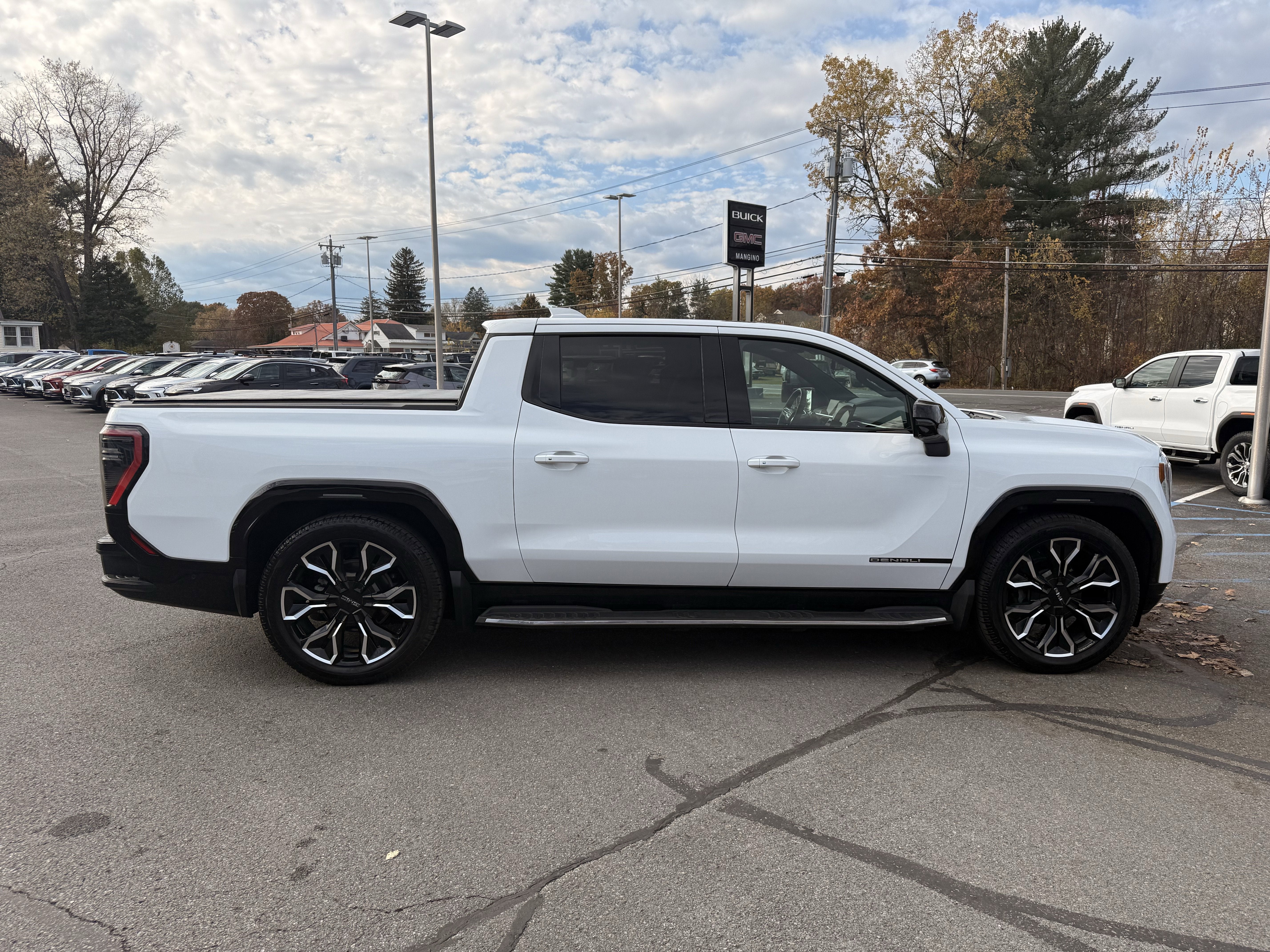 2025 GMC Sierra EV Max Range Denali