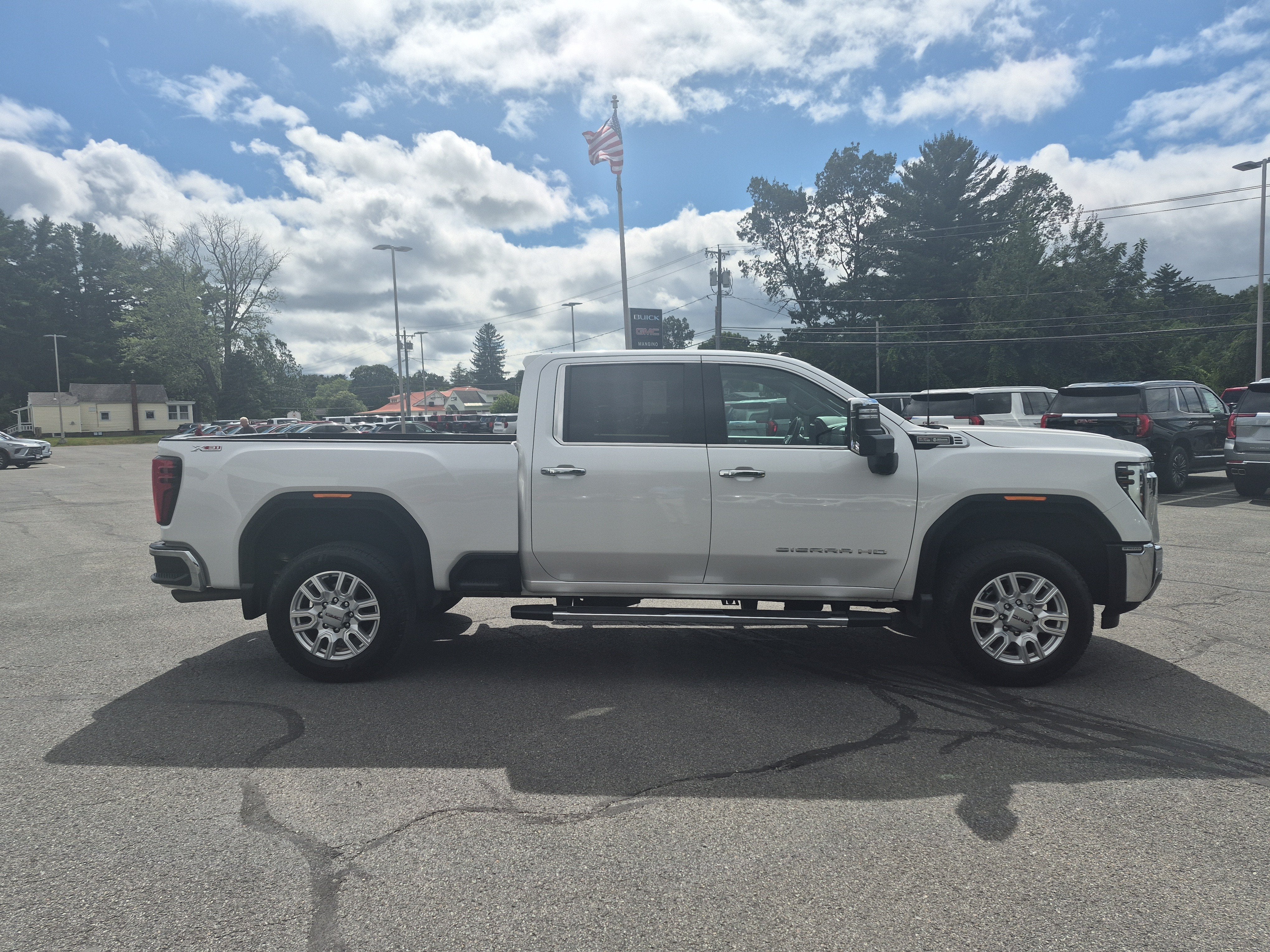 2024 GMC Sierra 2500 HD SLT