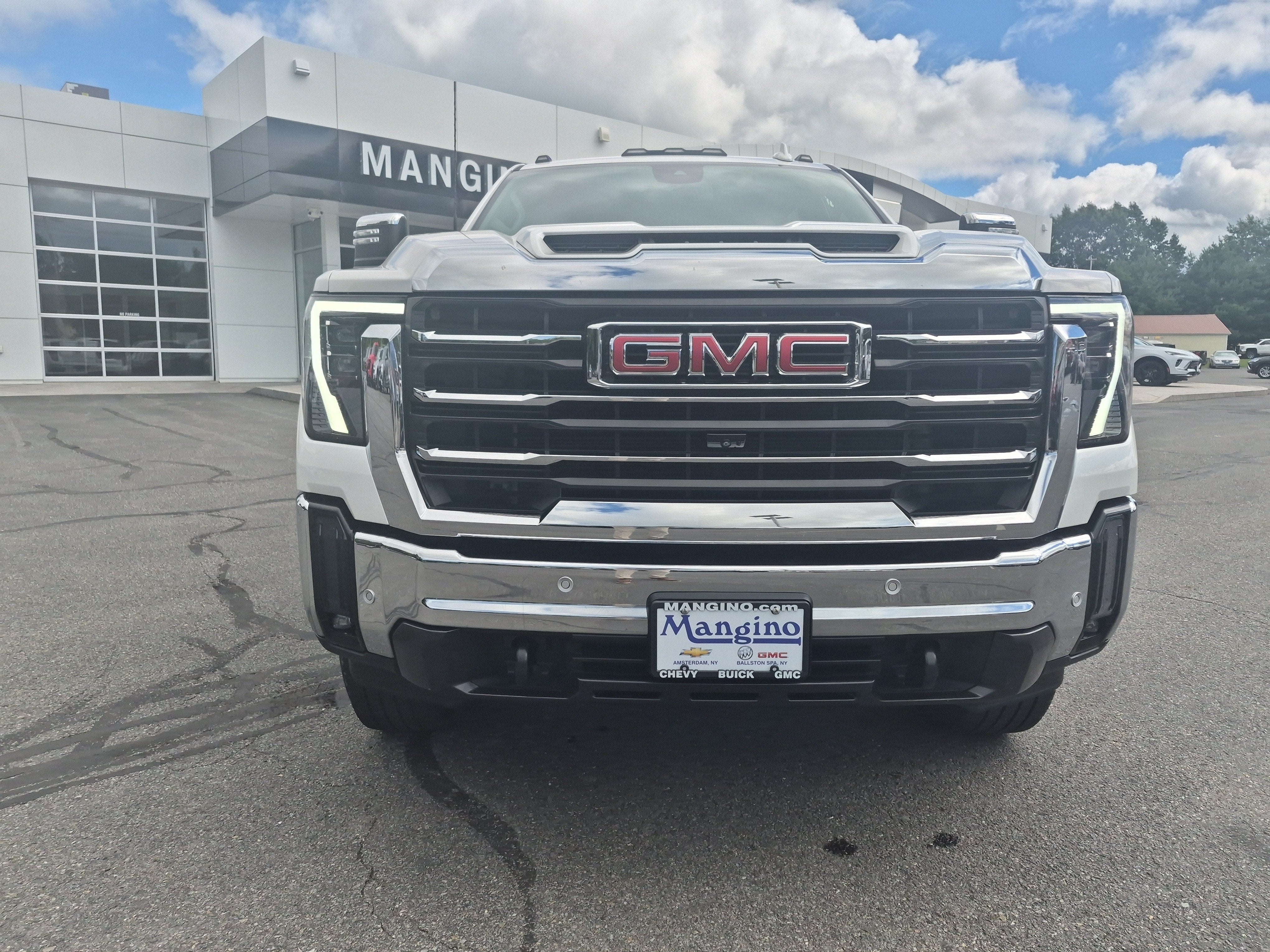 2024 GMC Sierra 2500 HD SLT