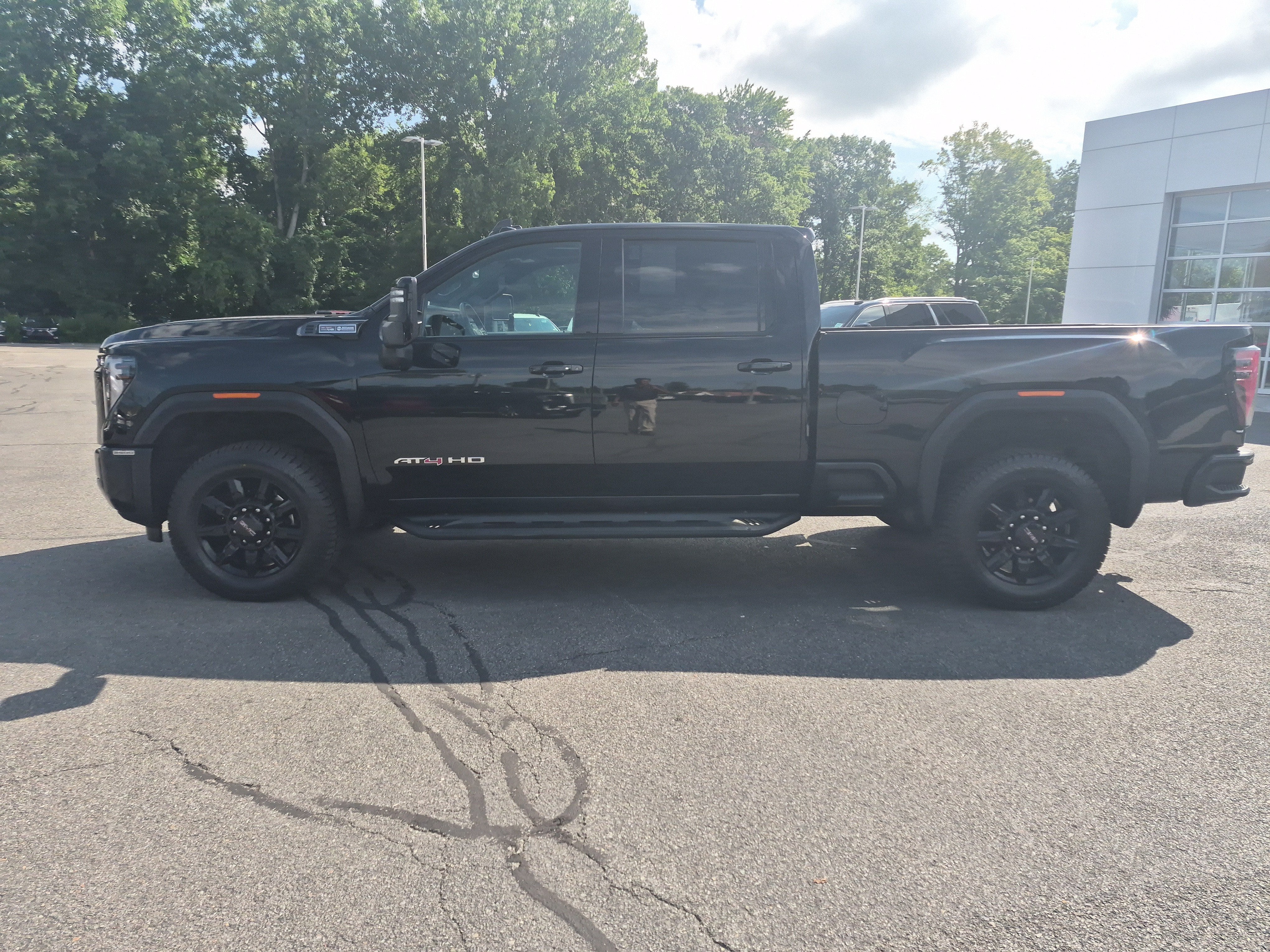 2024 GMC Sierra 2500 HD AT4