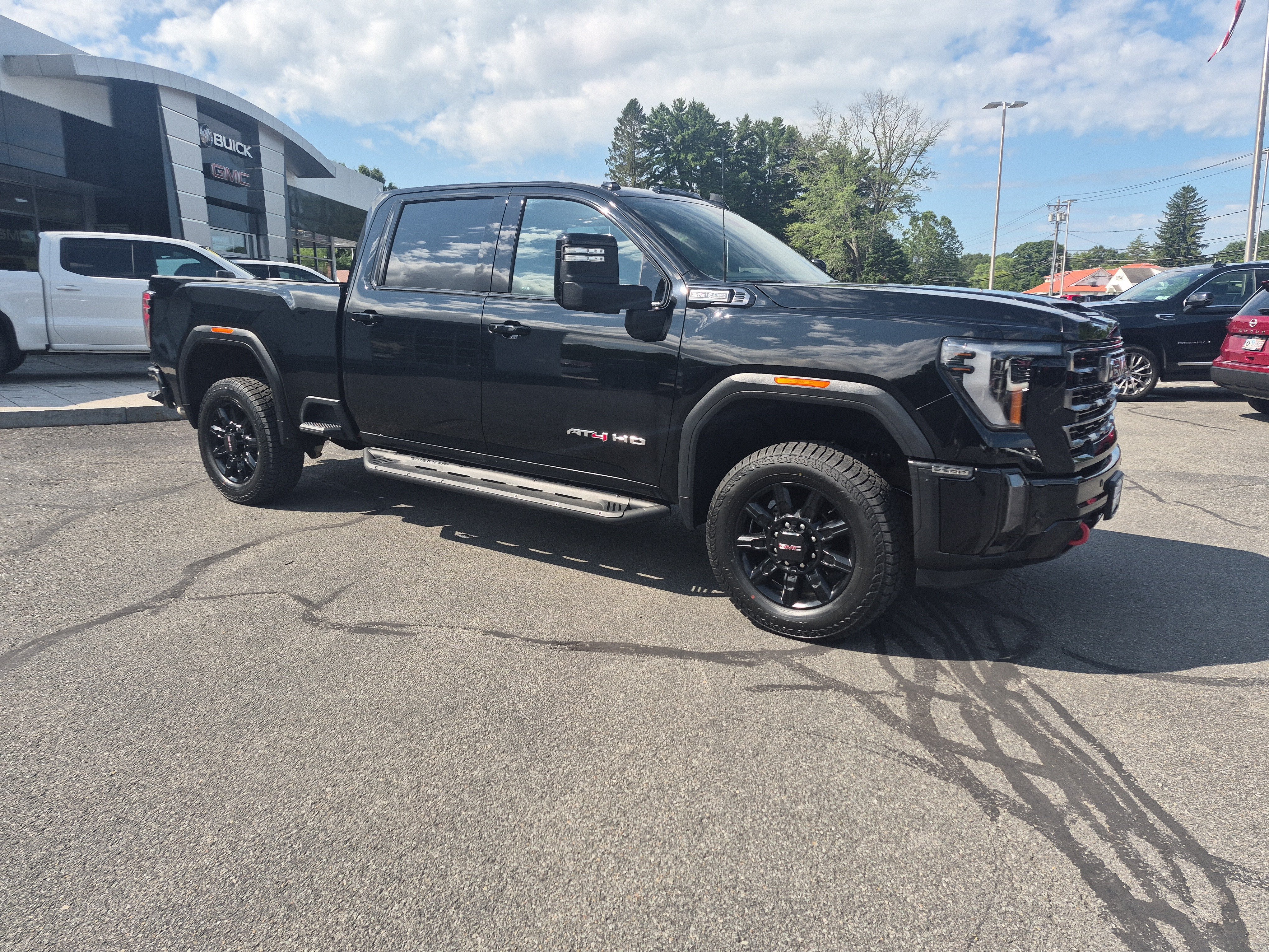 2024 GMC Sierra 2500 HD AT4