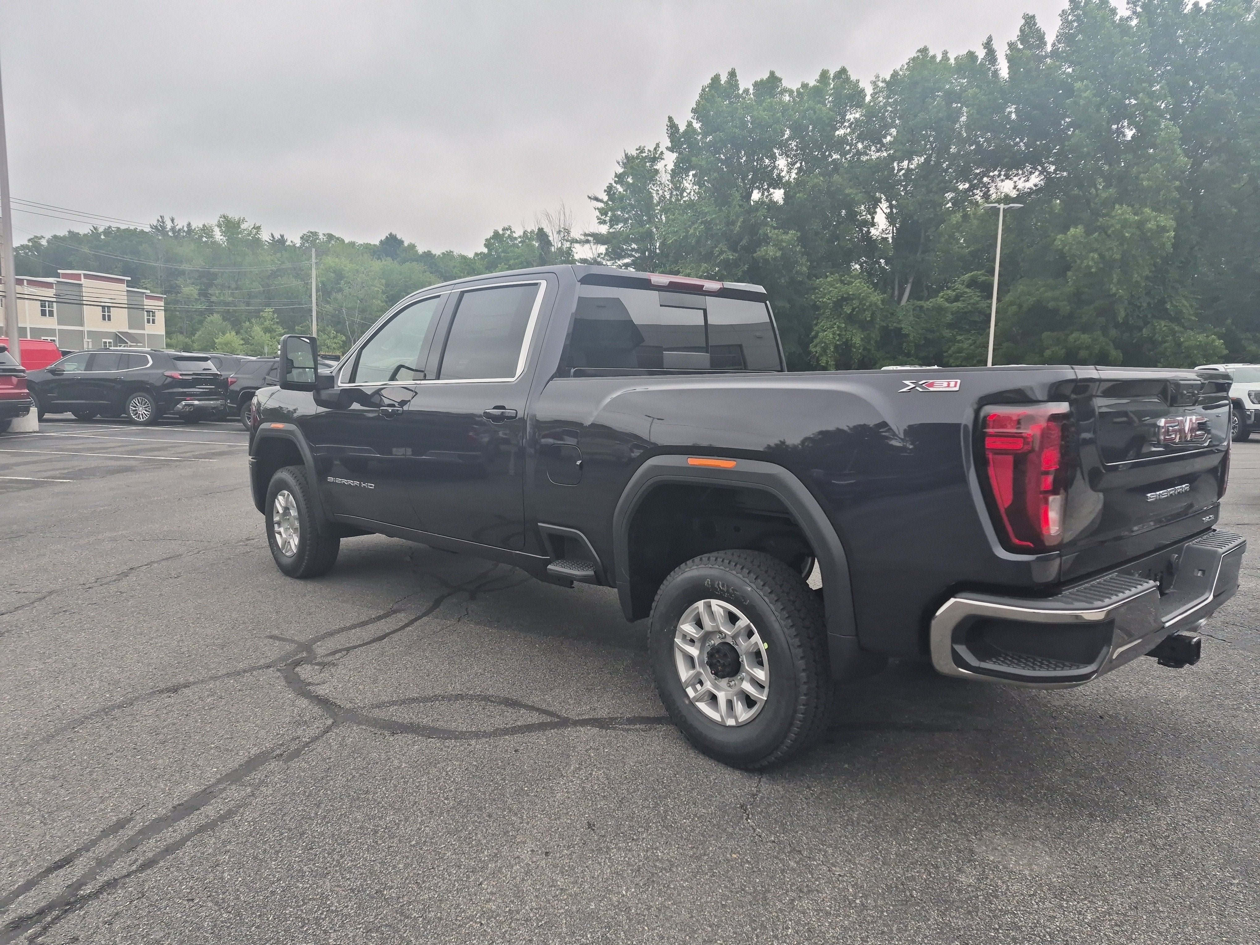 2026 GMC Sierra 2500 HD SLE