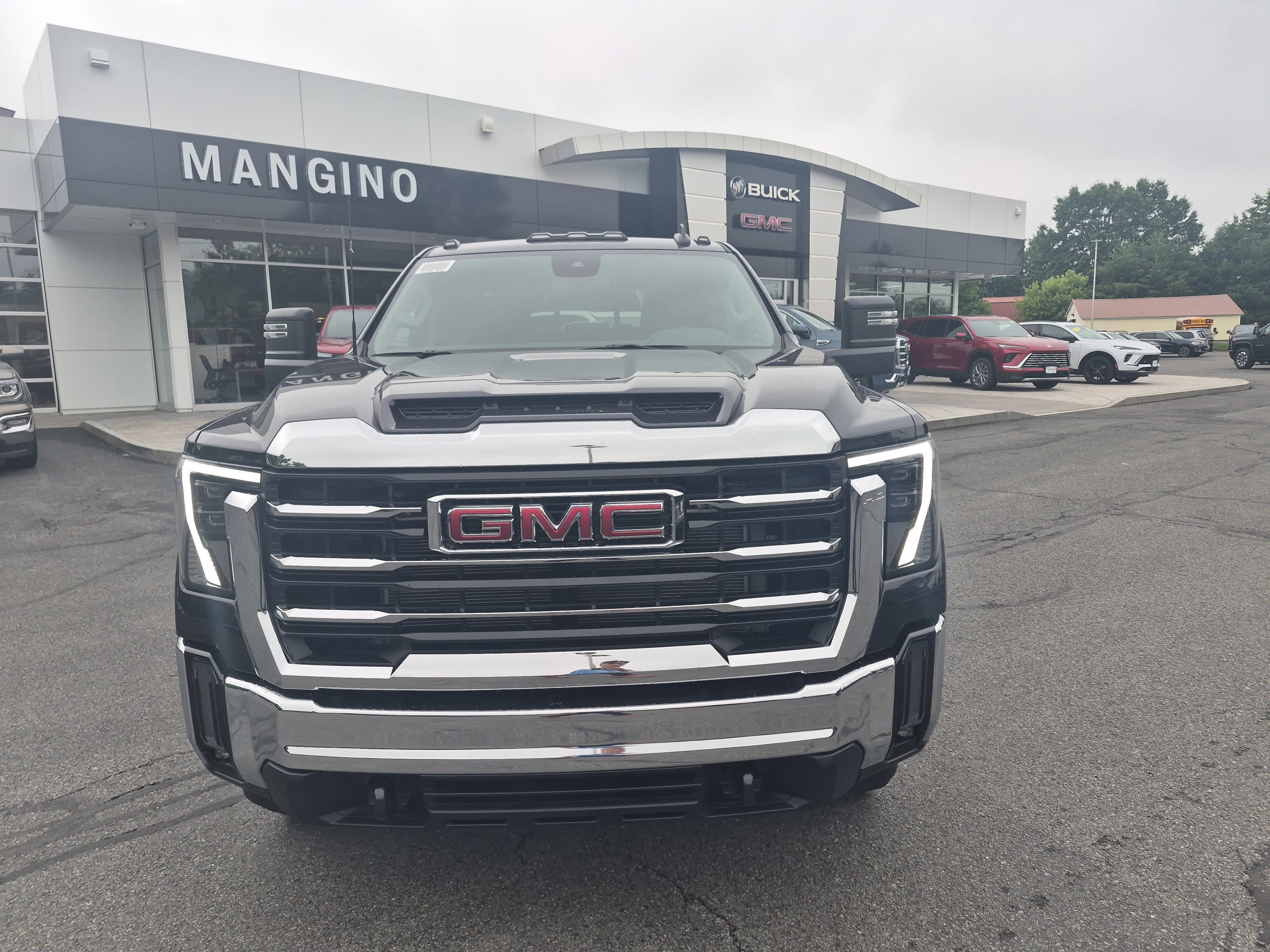 2026 GMC Sierra 2500 HD SLE