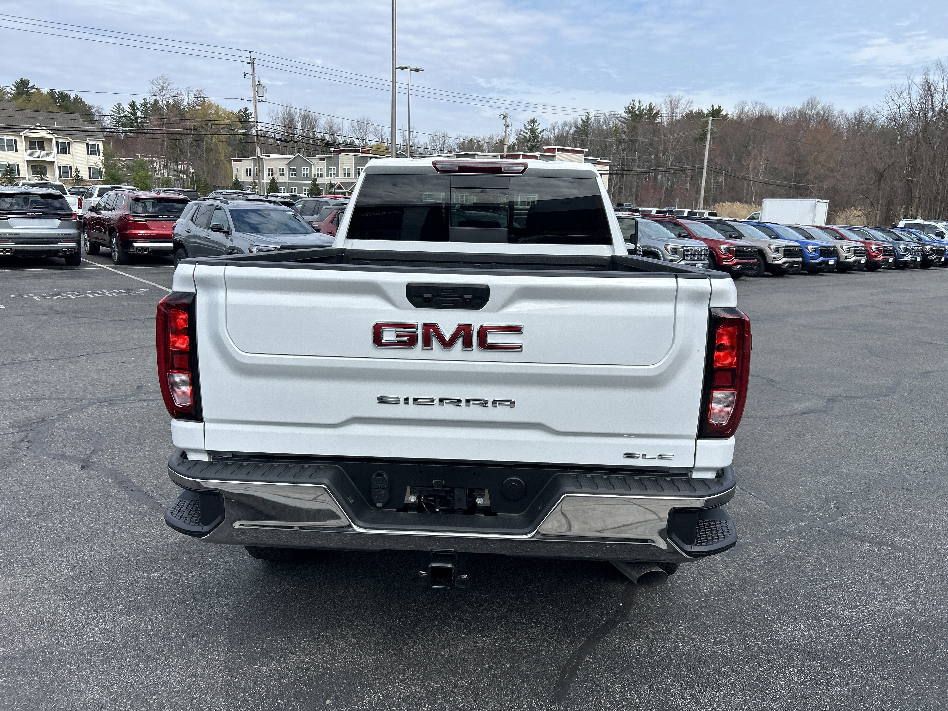 2026 GMC Sierra 2500 HD SLE