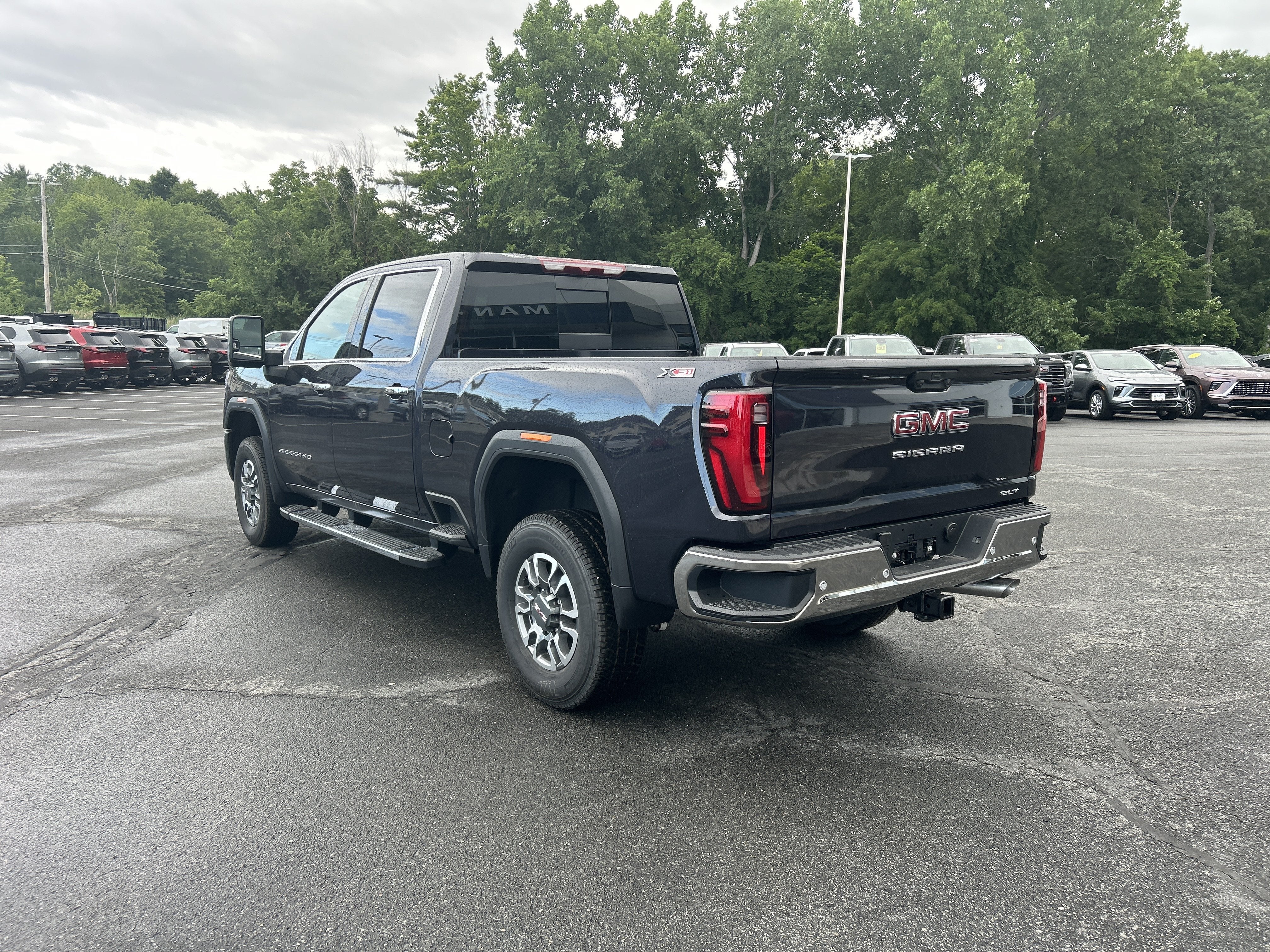 2026 GMC Sierra 2500 HD SLT