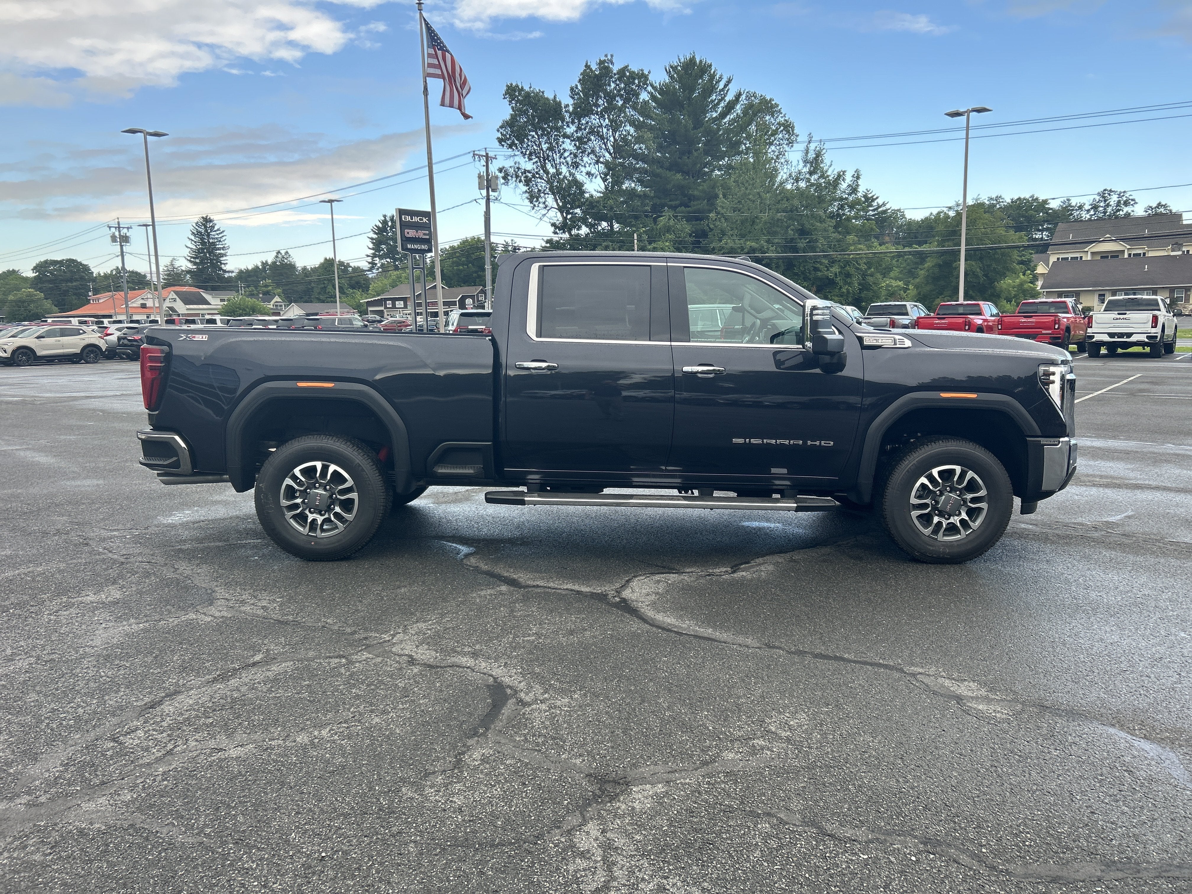 2026 GMC Sierra 2500 HD SLT