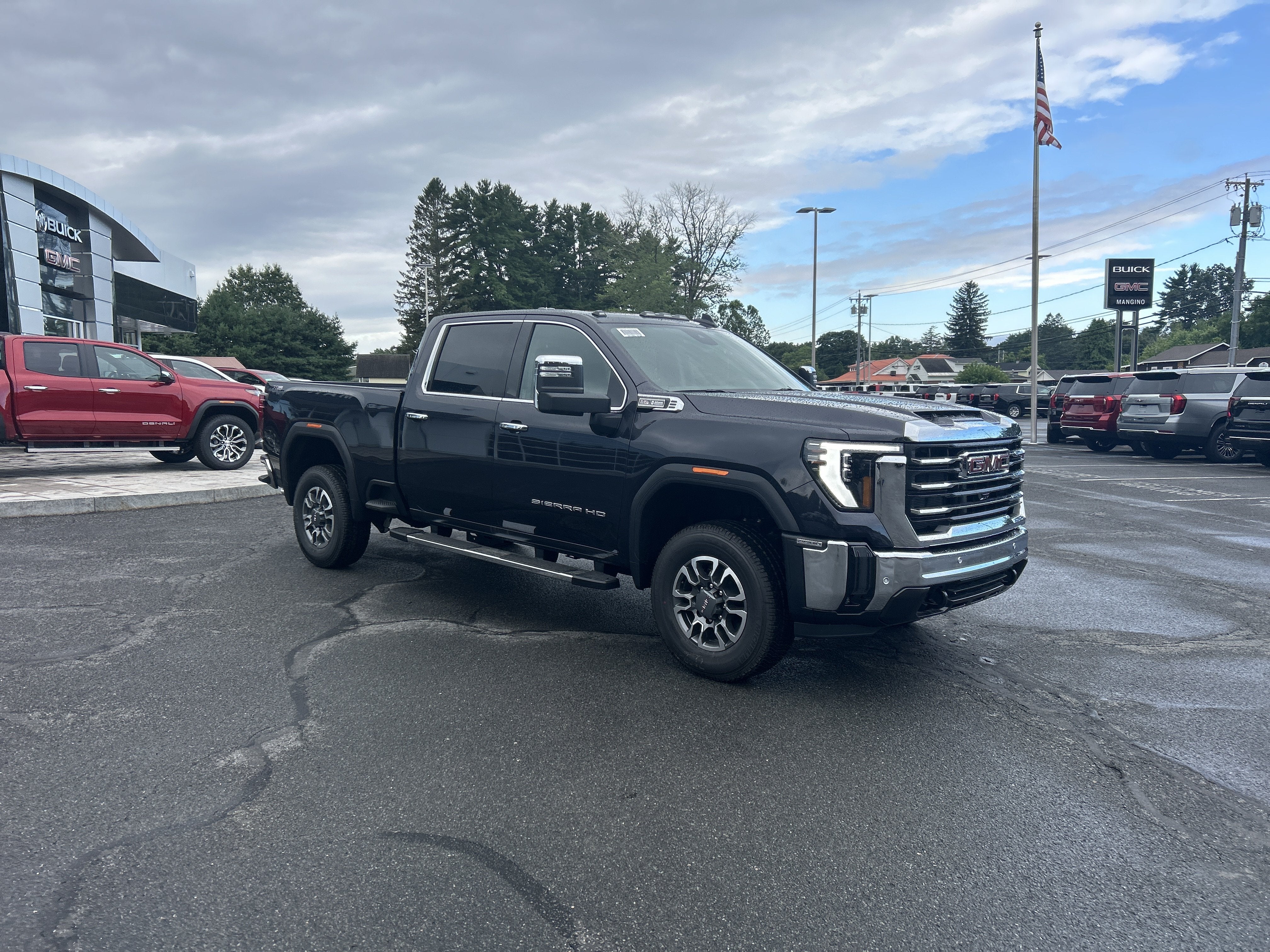 2026 GMC Sierra 2500 HD SLT