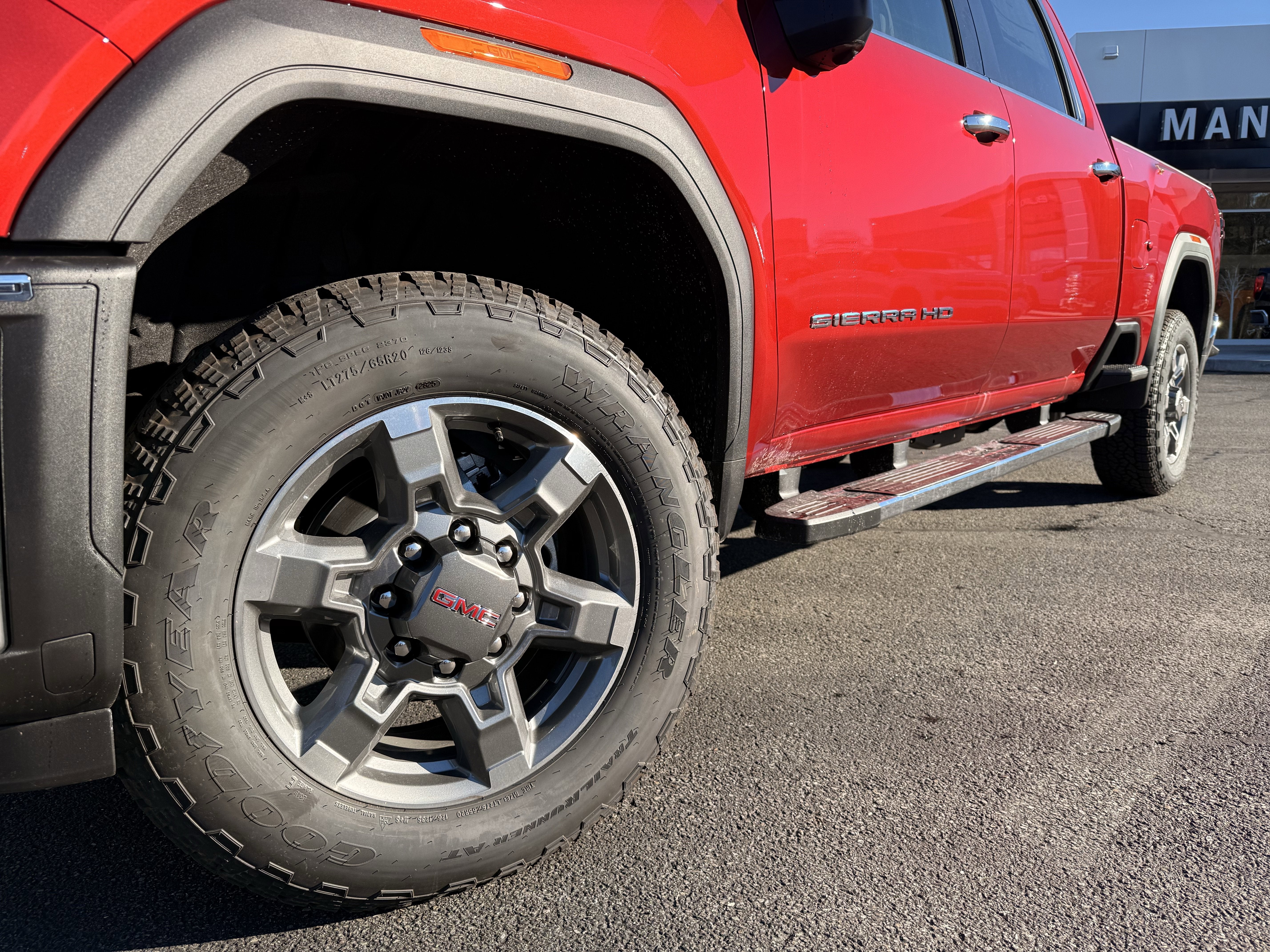 2026 GMC Sierra 2500 HD SLT