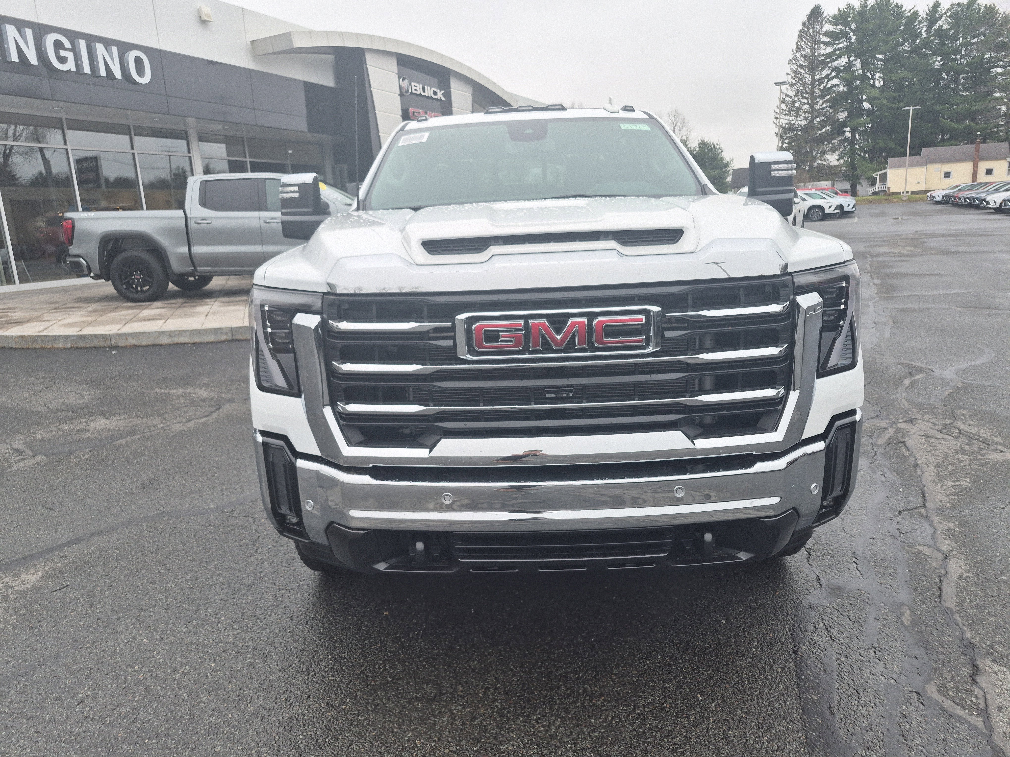 2026 GMC Sierra 2500 HD SLT