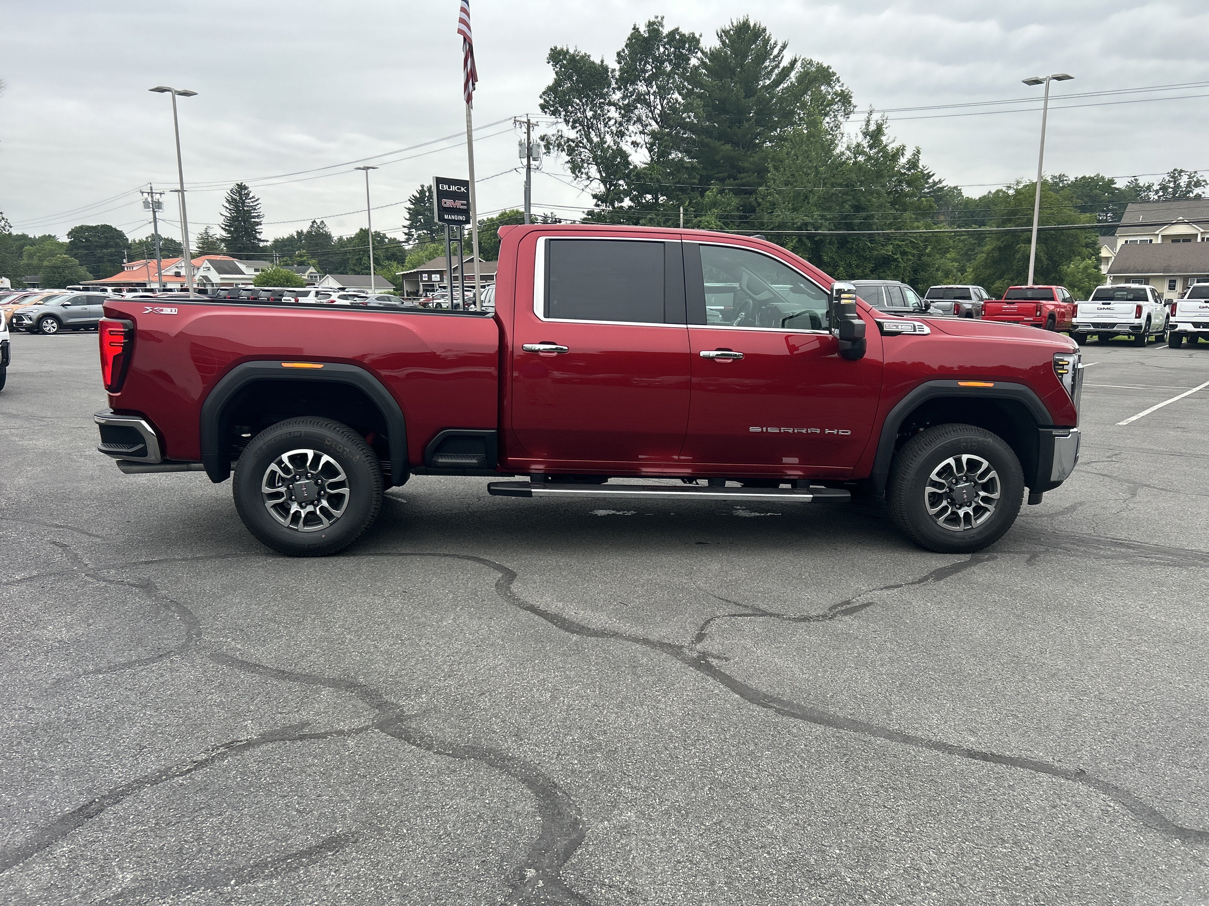 2026 GMC Sierra 2500 HD SLT
