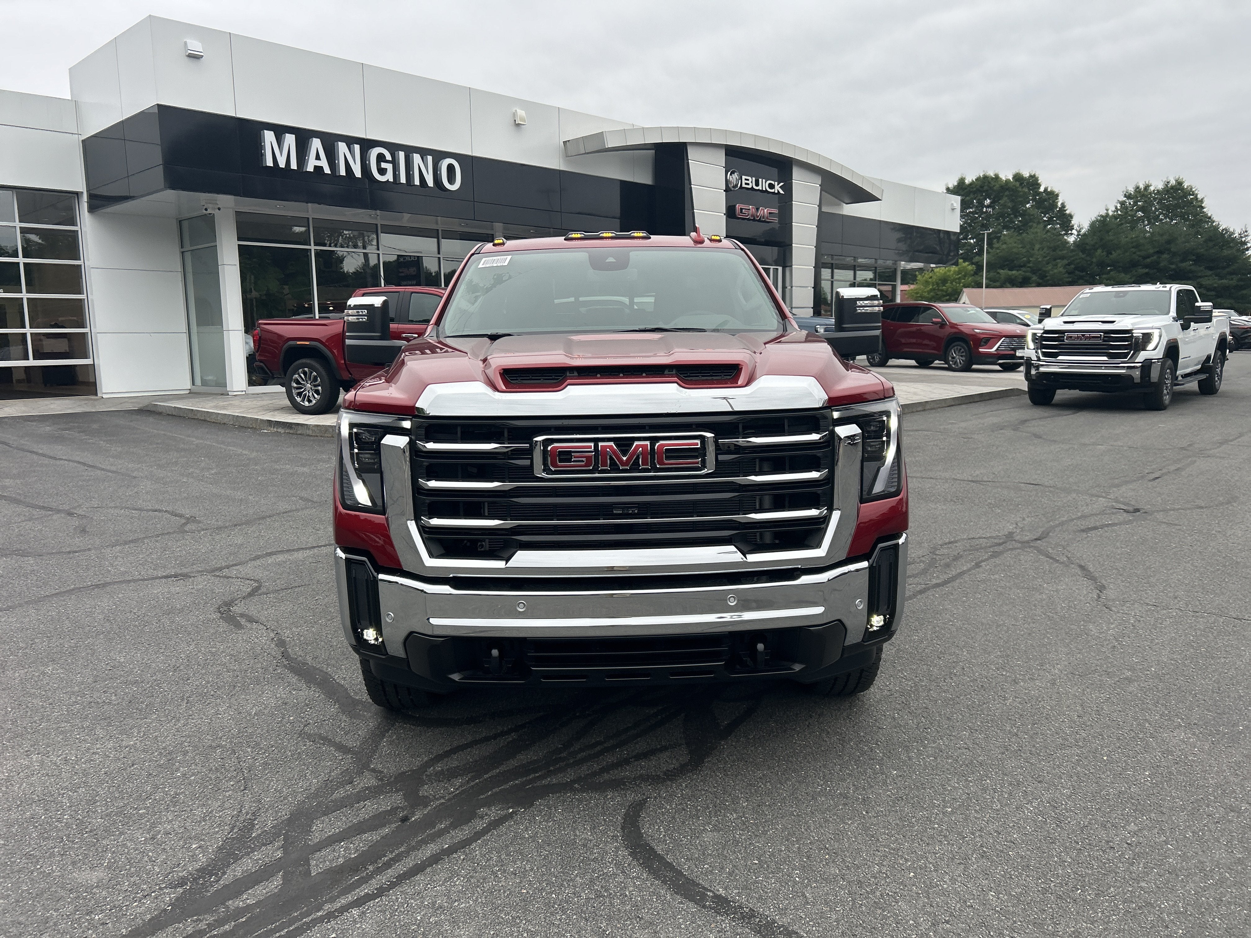 2026 GMC Sierra 2500 HD SLT