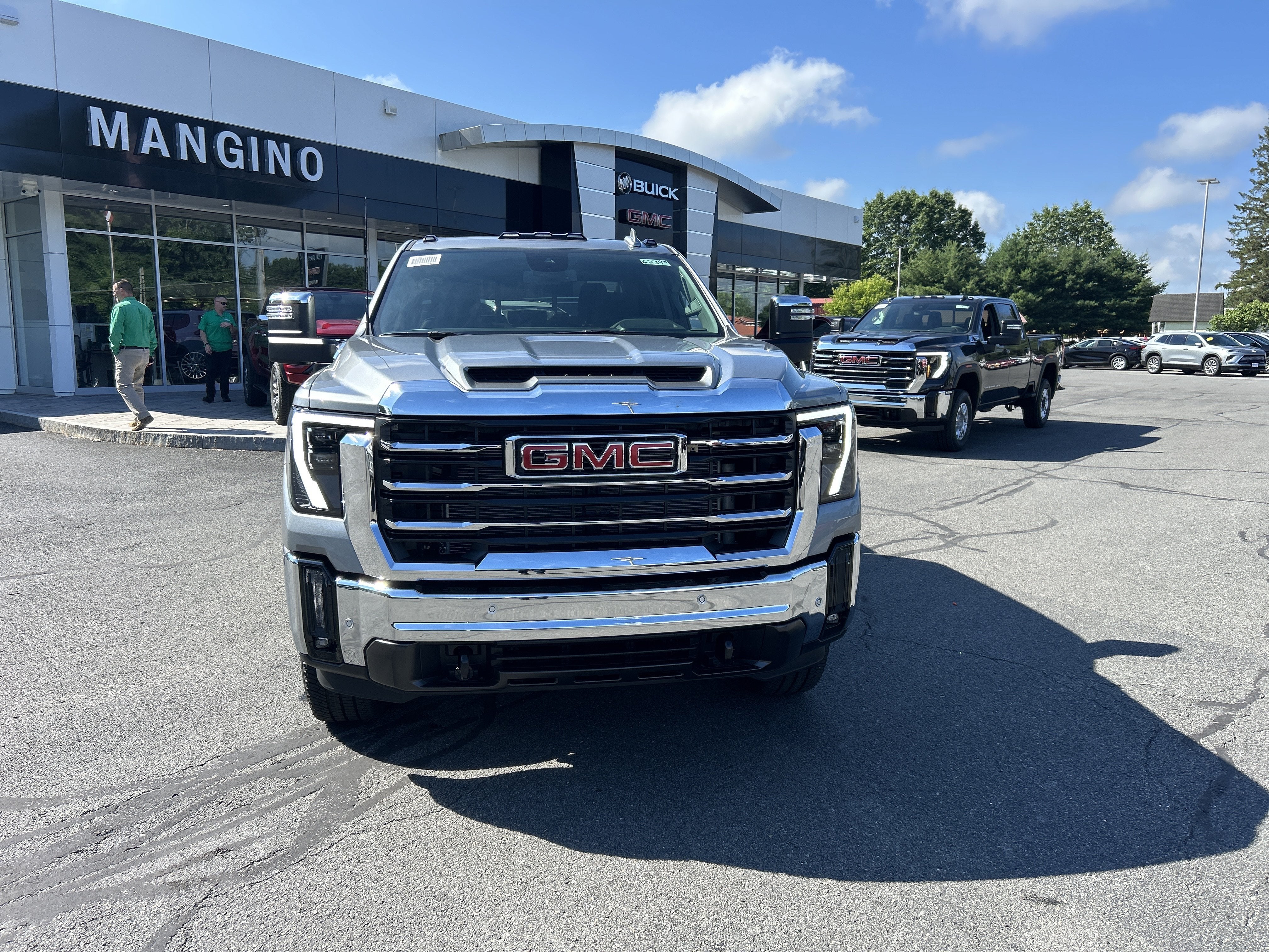 2026 GMC Sierra 2500 HD SLT