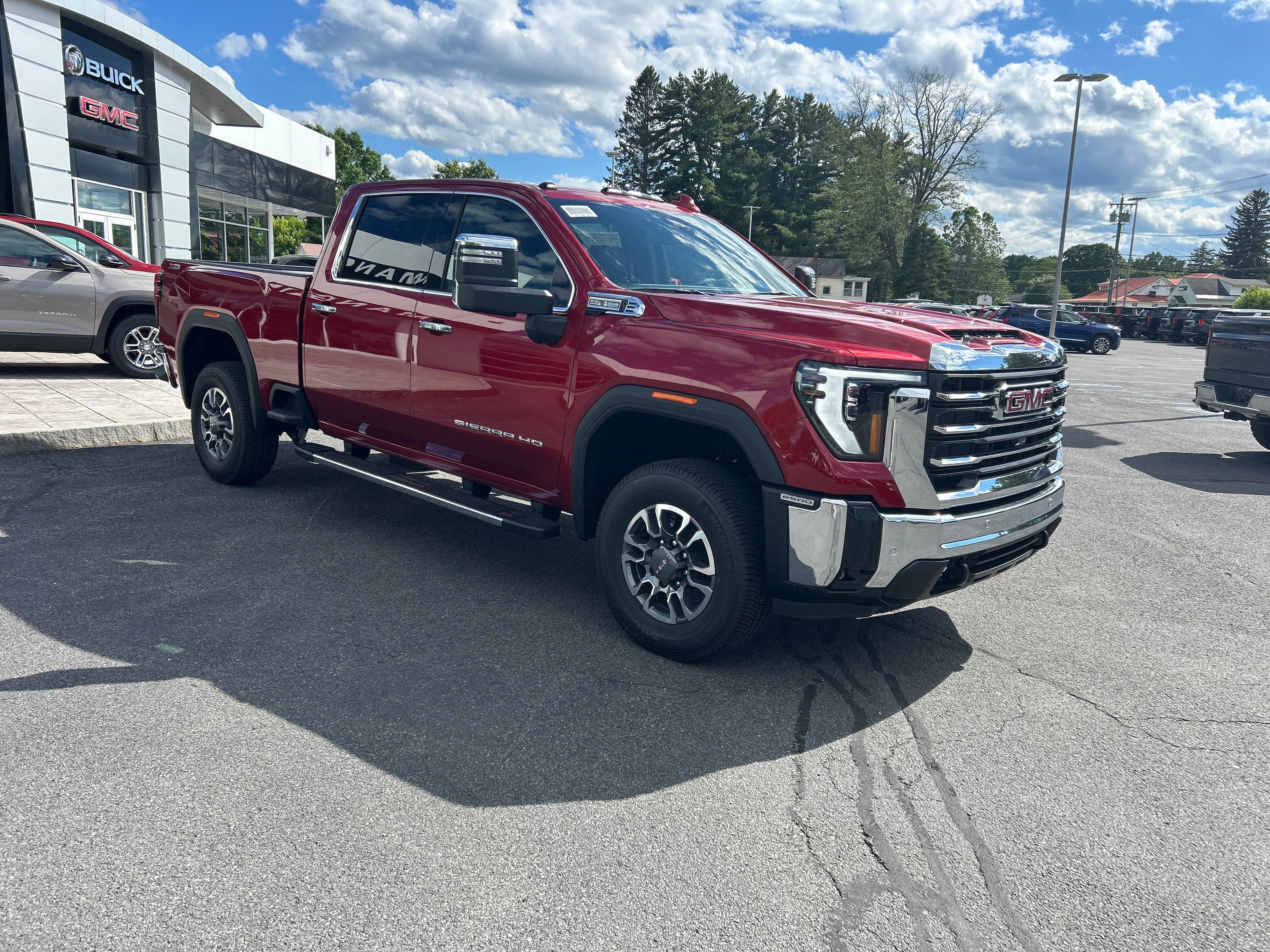 2026 GMC Sierra 2500 HD SLT