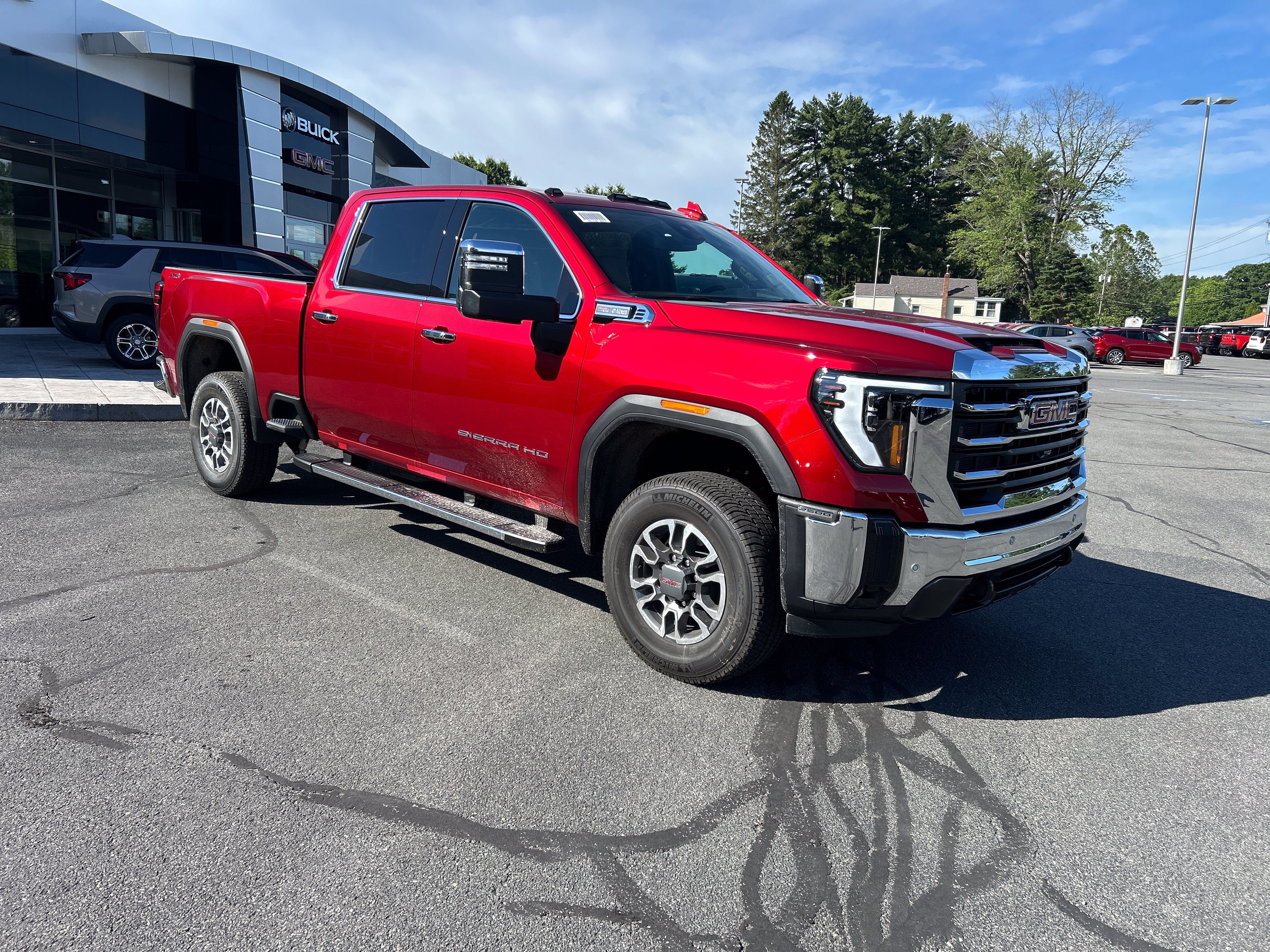 2026 GMC Sierra 2500 HD SLT