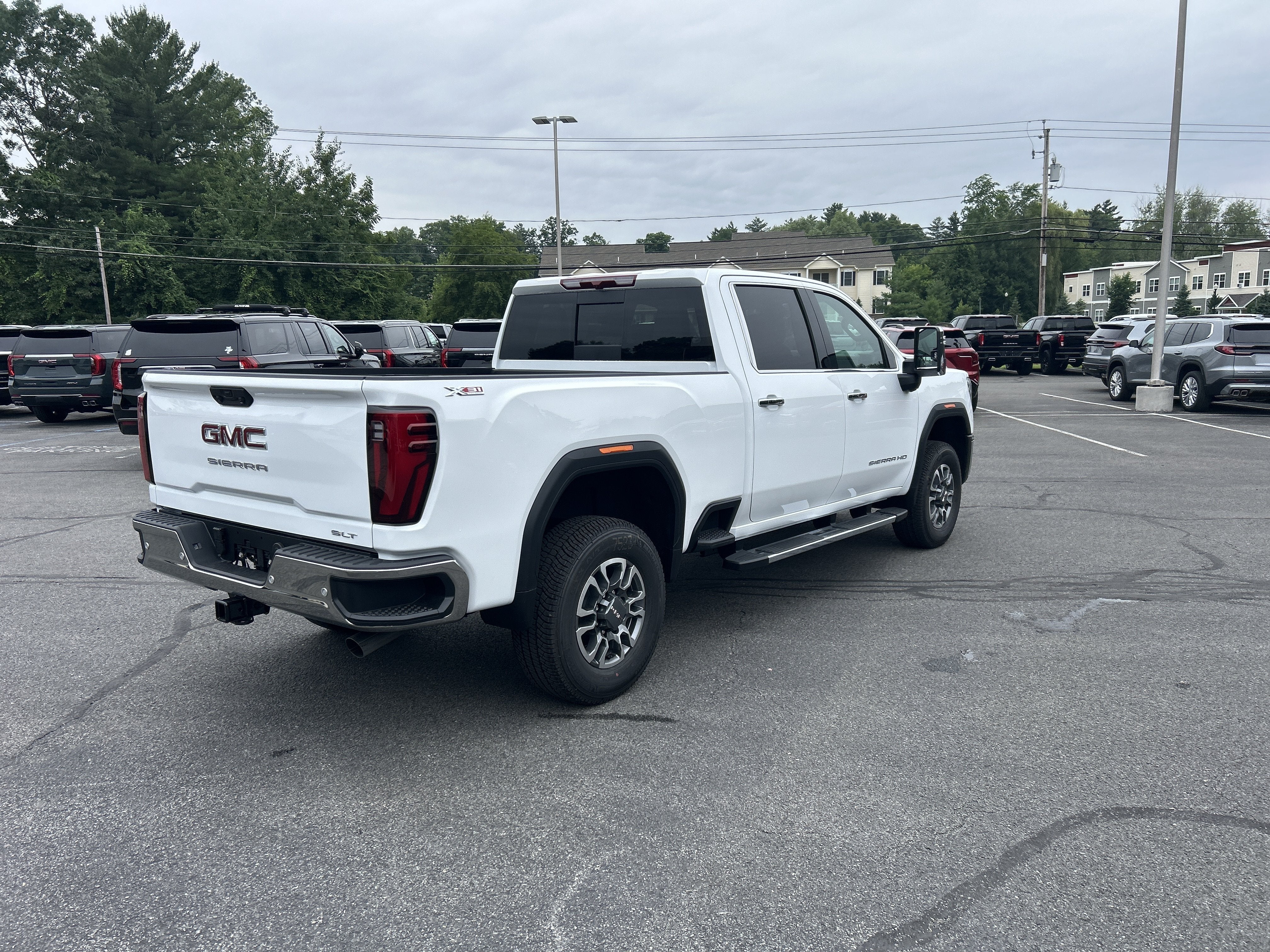 2026 GMC Sierra 2500 HD SLT
