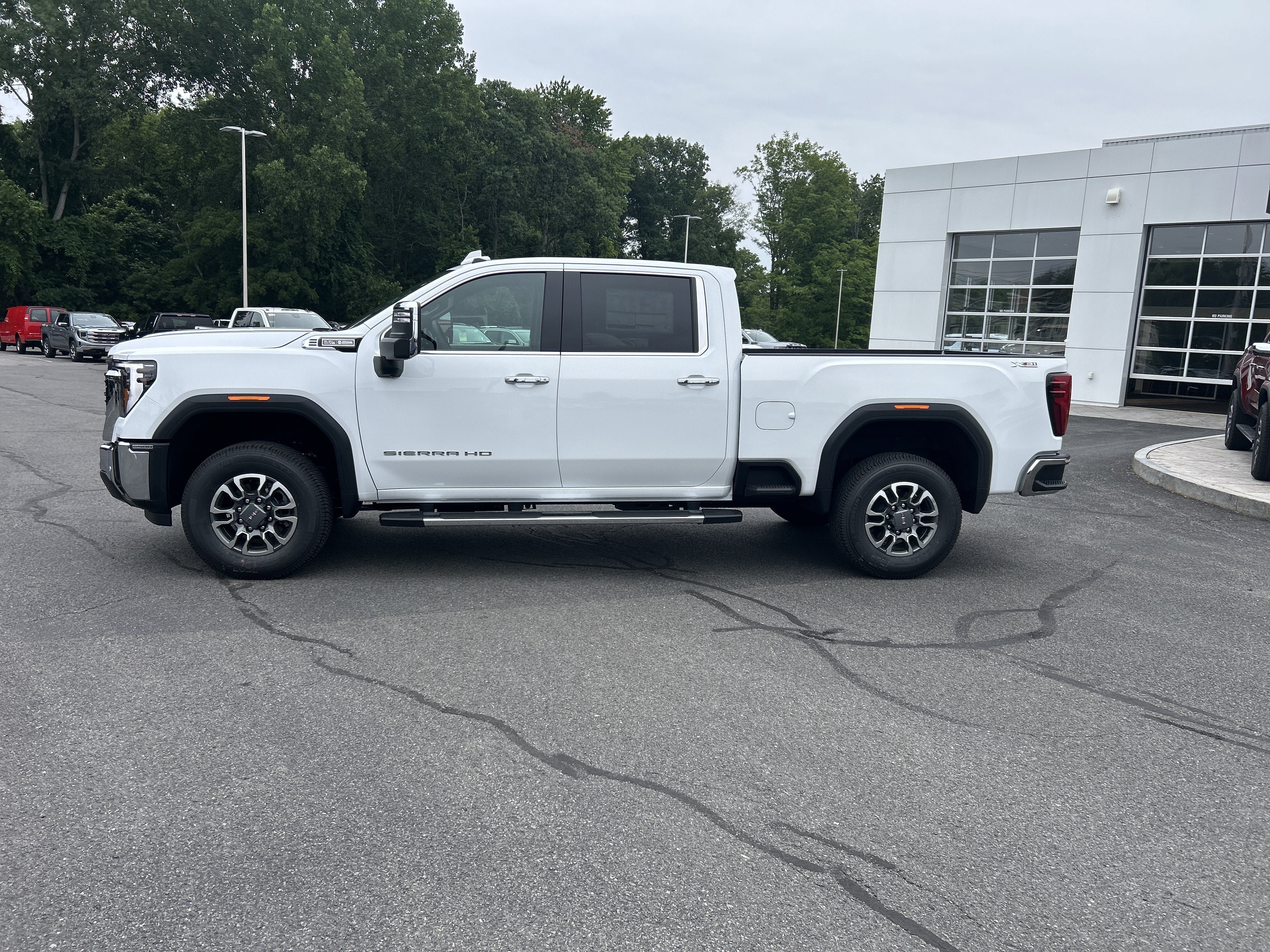 2026 GMC Sierra 2500 HD SLT