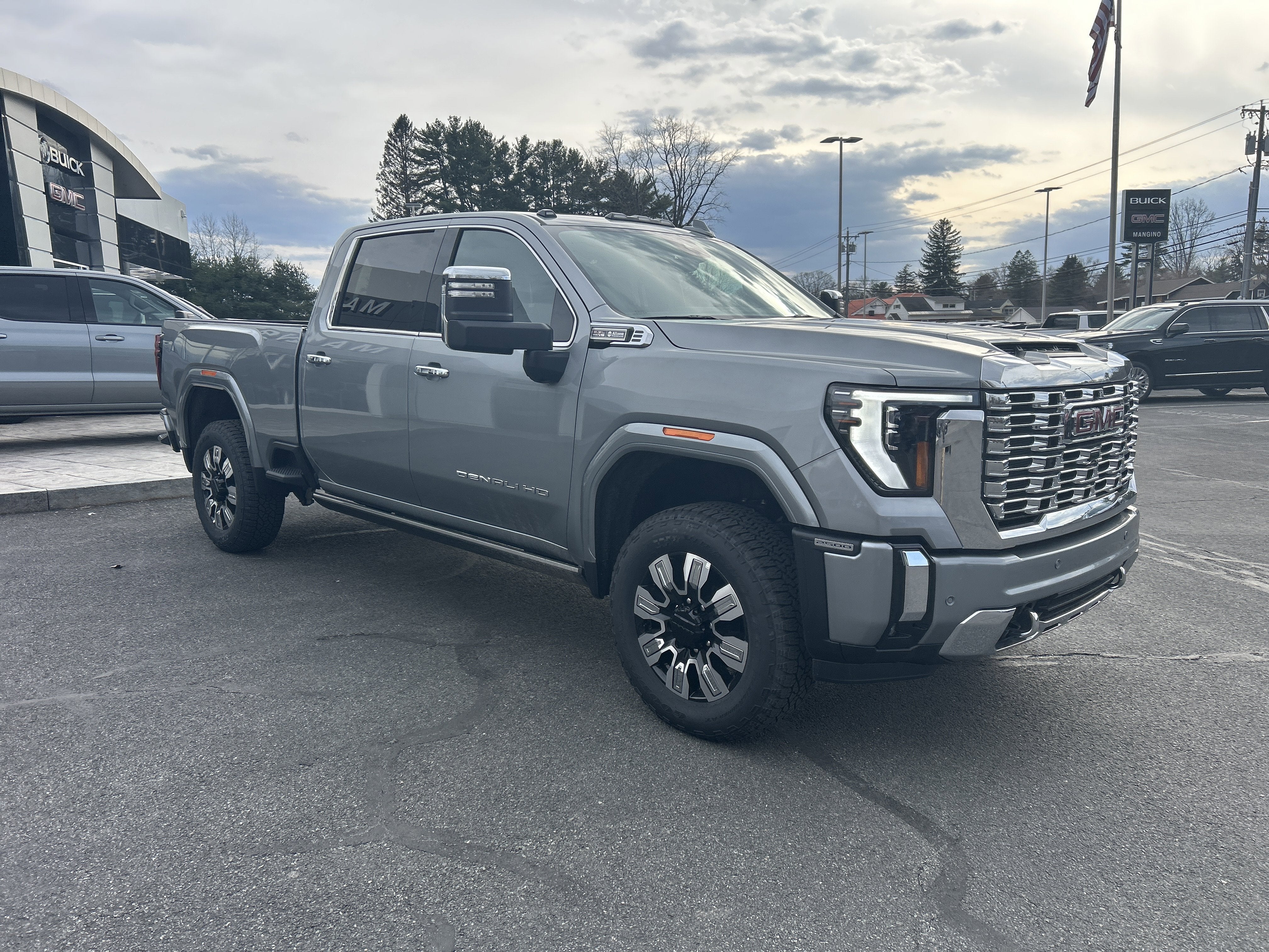 2026 GMC Sierra 2500 HD Denali