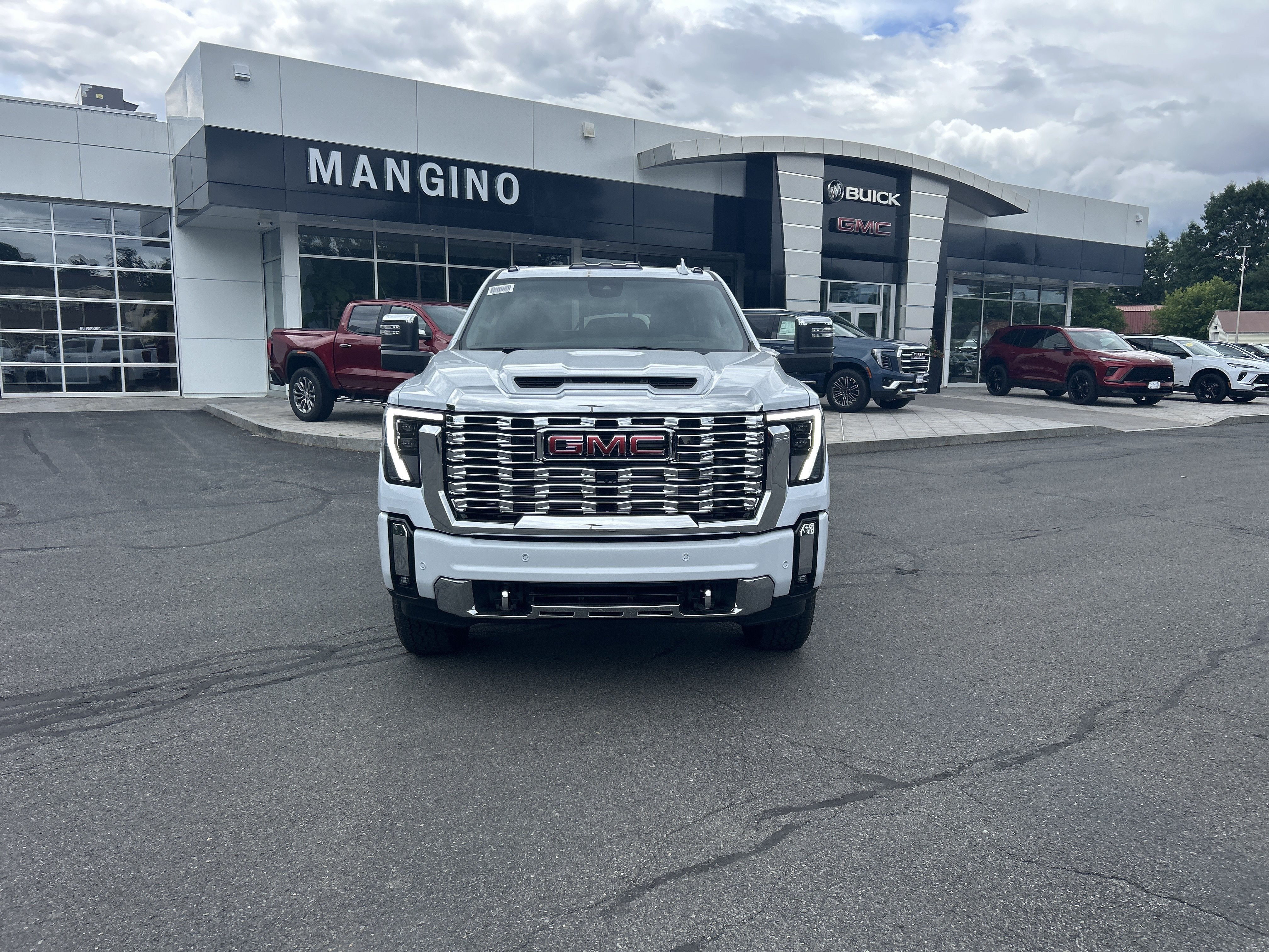 2026 GMC Sierra 3500 HD Denali