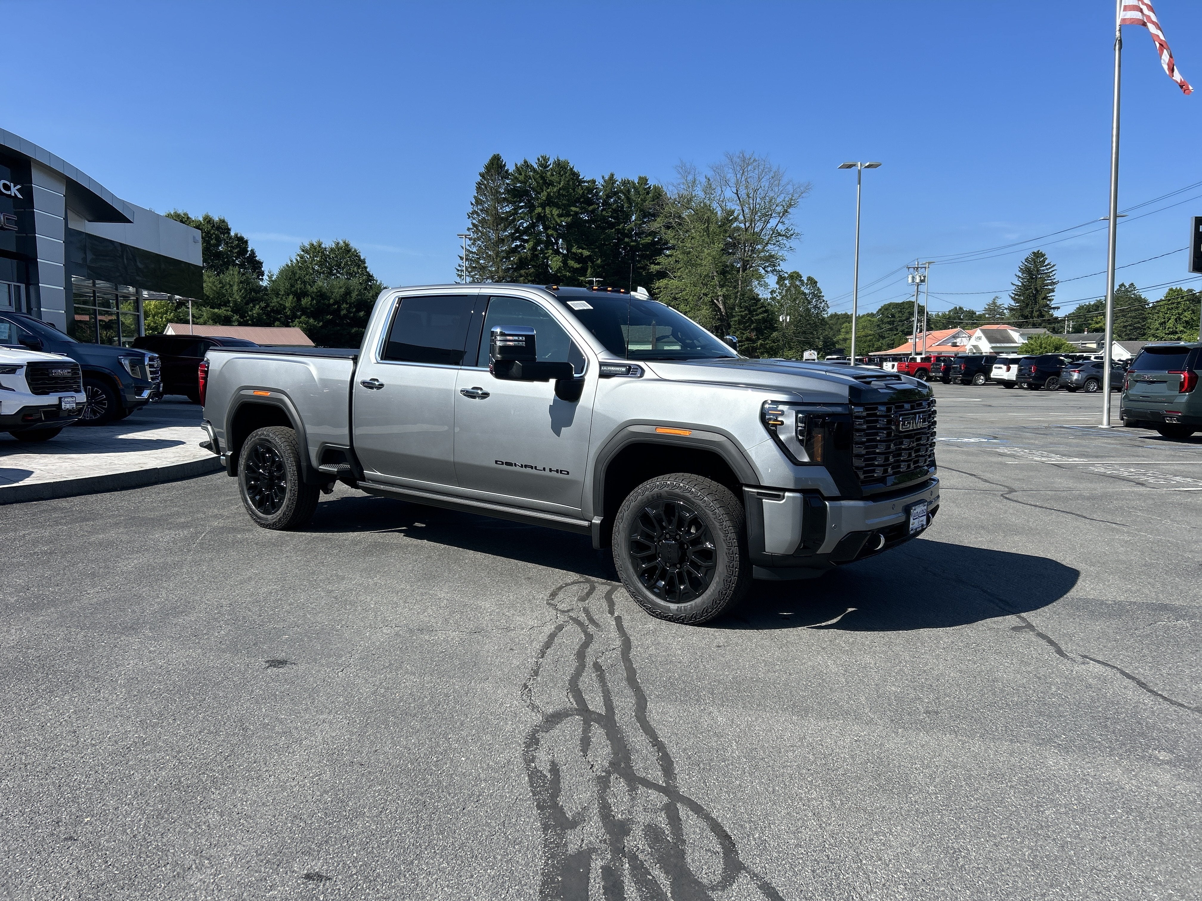 2026 GMC Sierra 2500 HD Denali Ultimate
