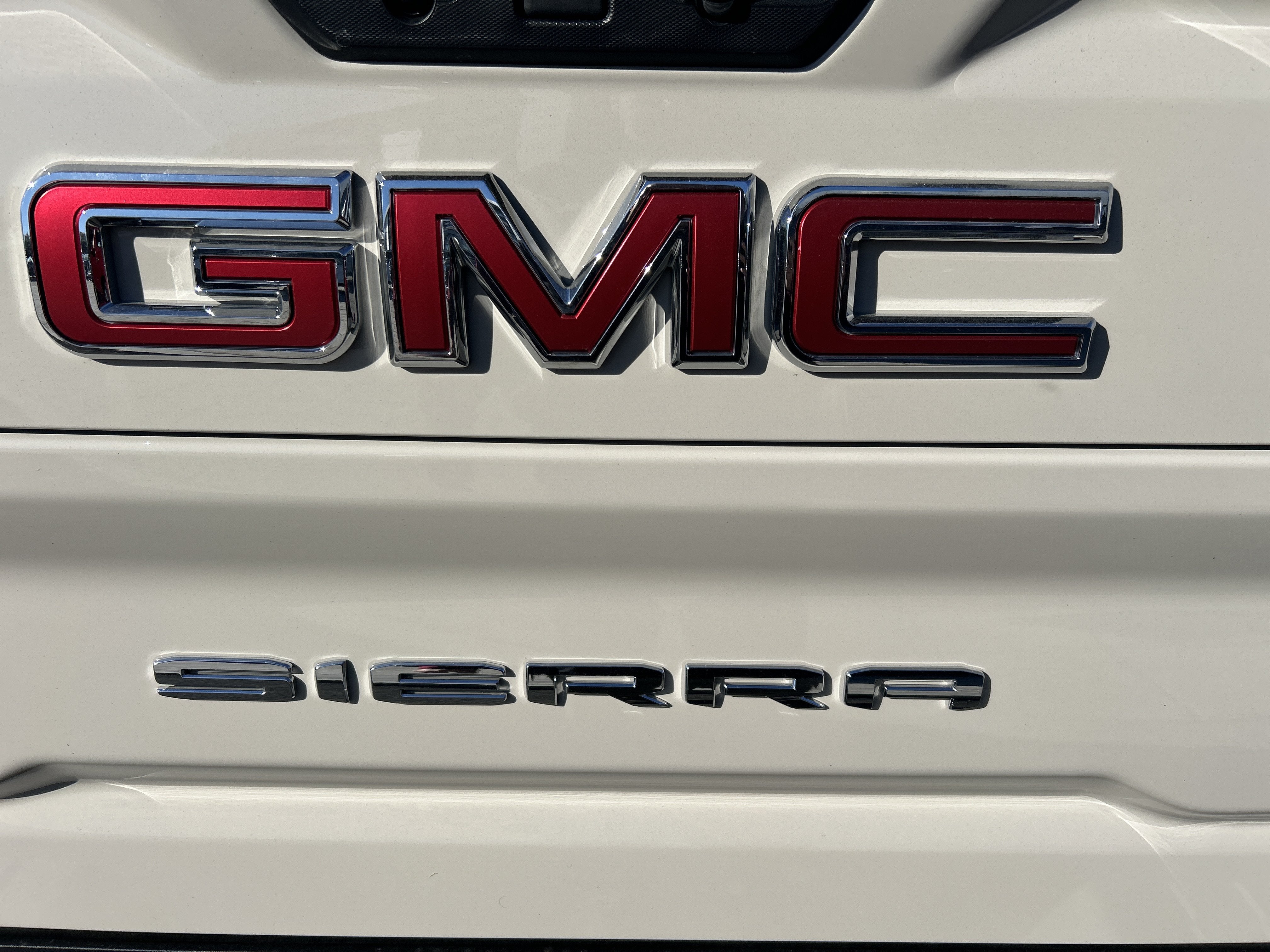 2026 GMC Sierra 2500HD AT4X - Photo 11