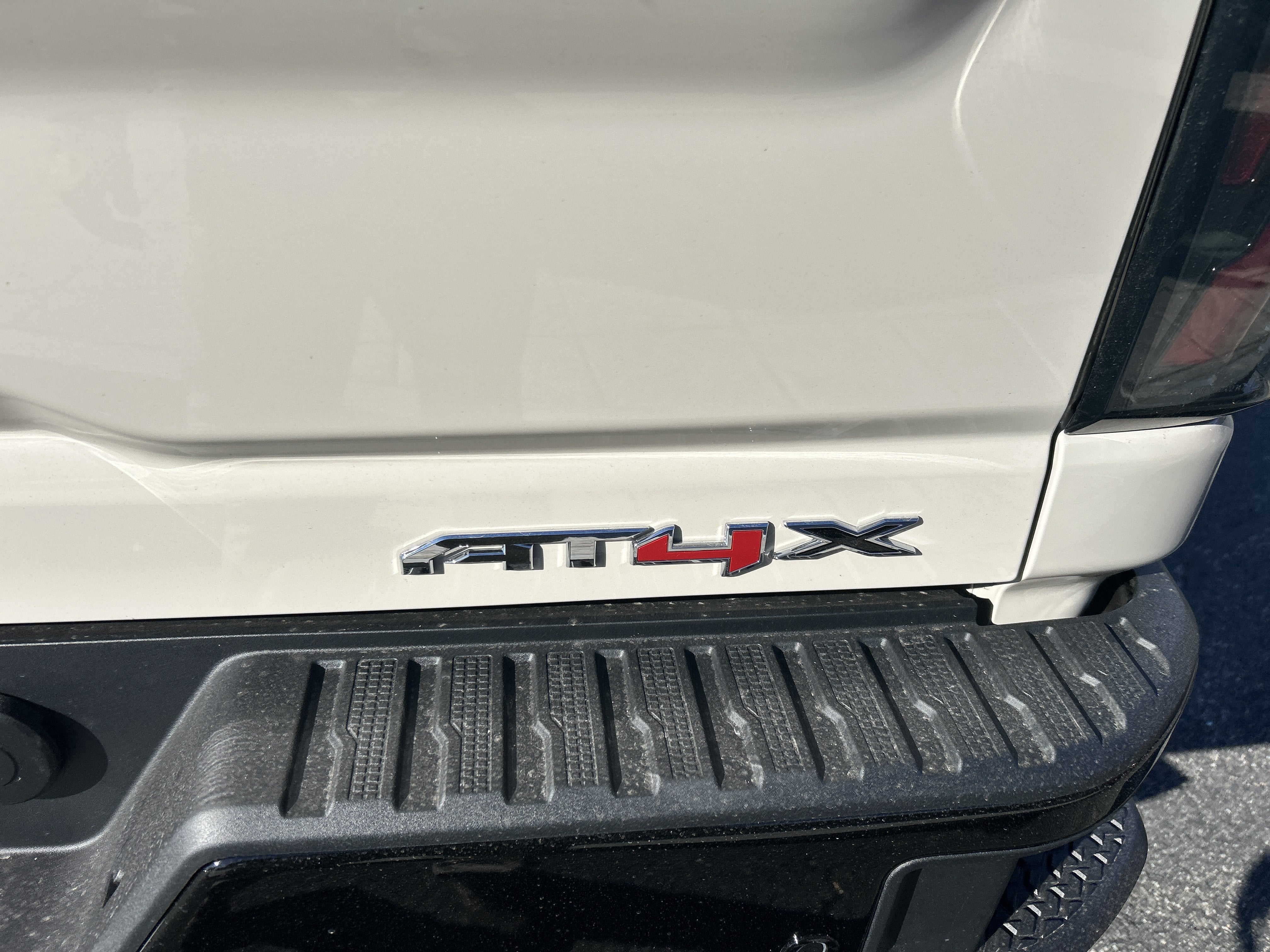 2026 GMC Sierra 2500HD AT4X - Photo 12