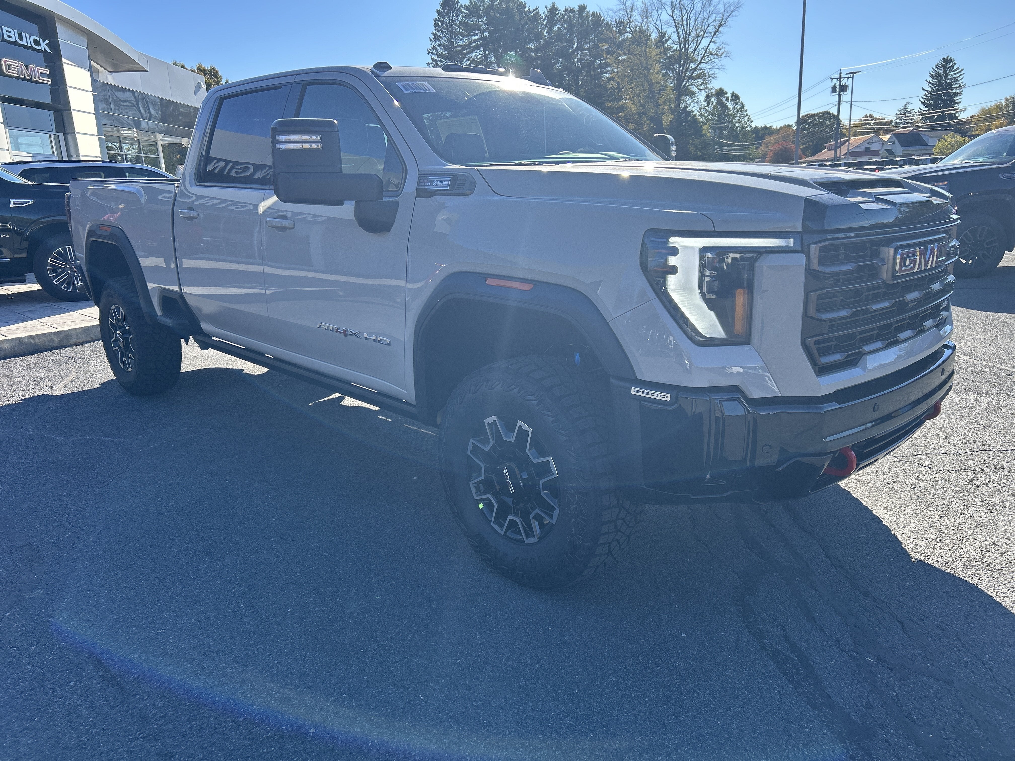 2026 GMC Sierra 2500HD AT4X - Photo 18
