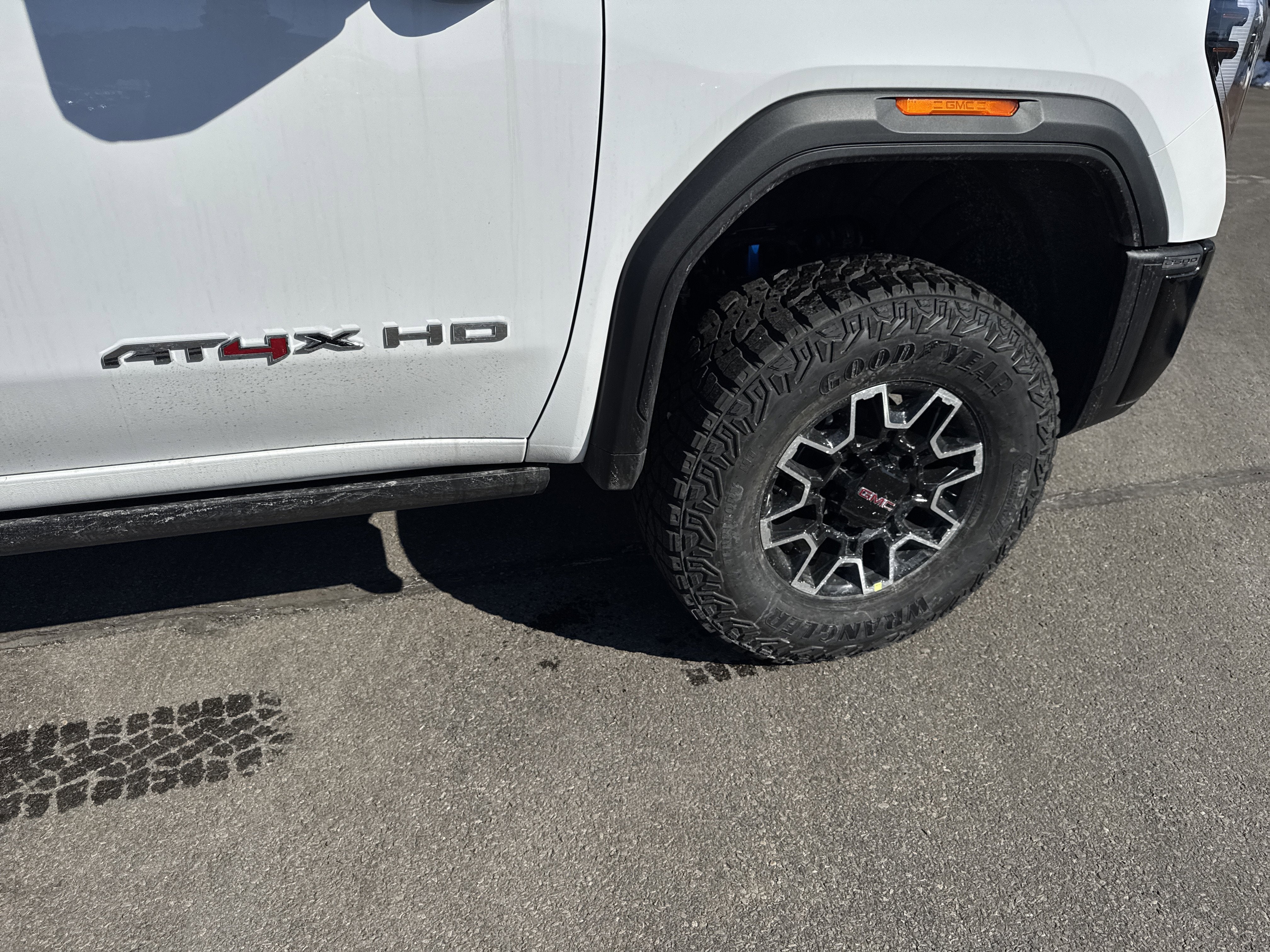 2026 GMC Sierra 2500 HD AT4X