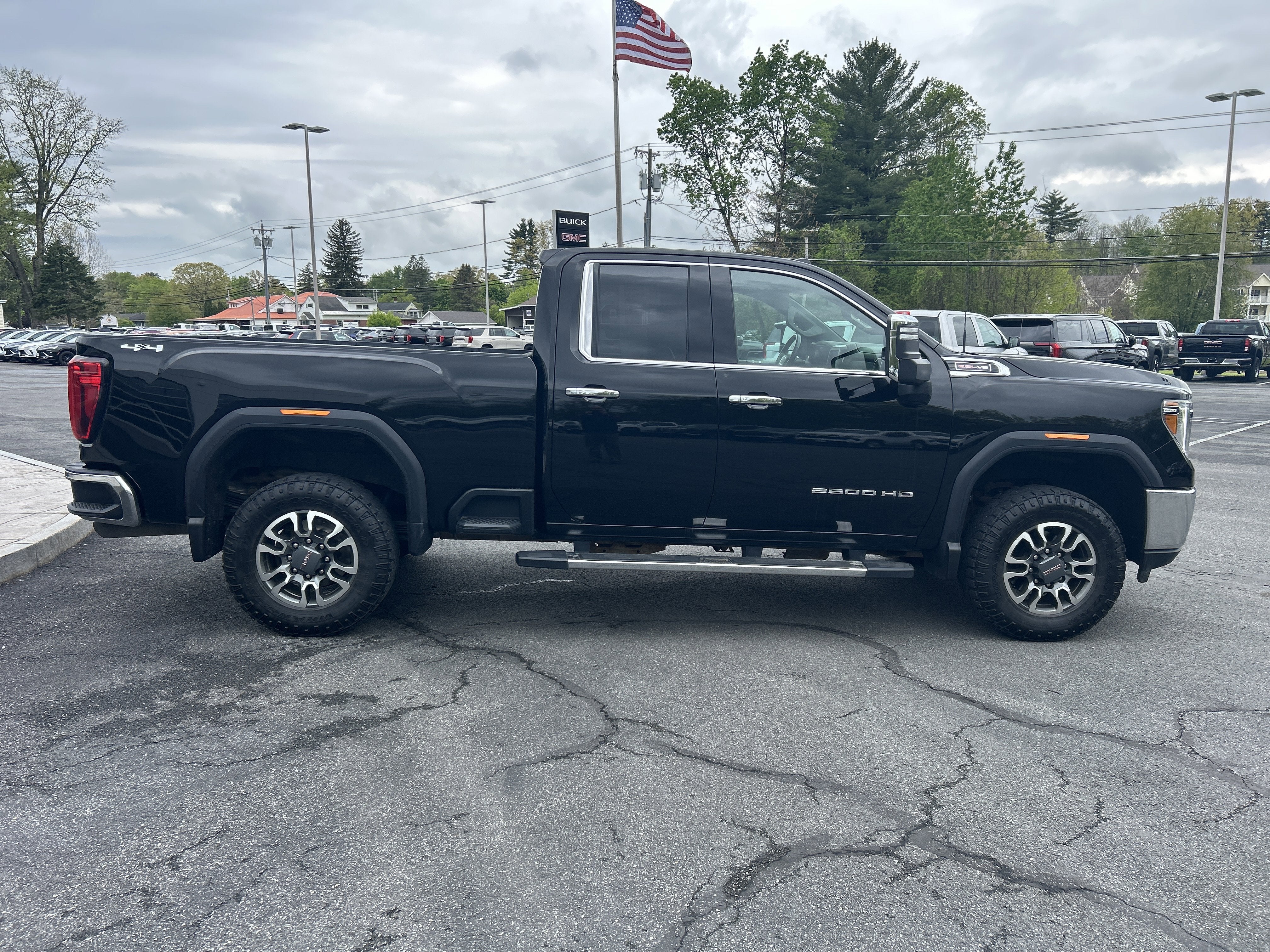 2022 GMC Sierra 2500 HD SLT