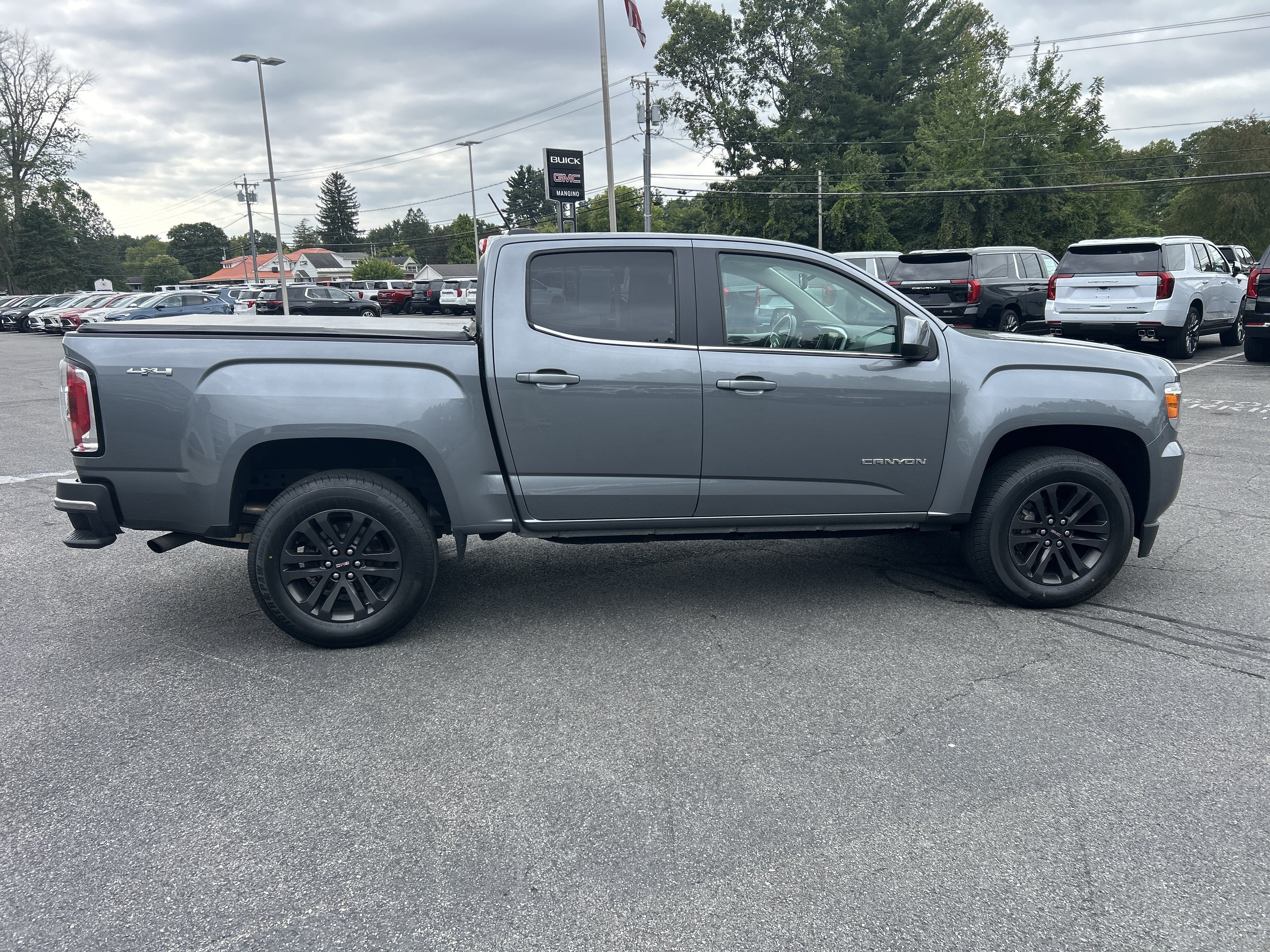 2020 GMC Canyon 4WD SLE