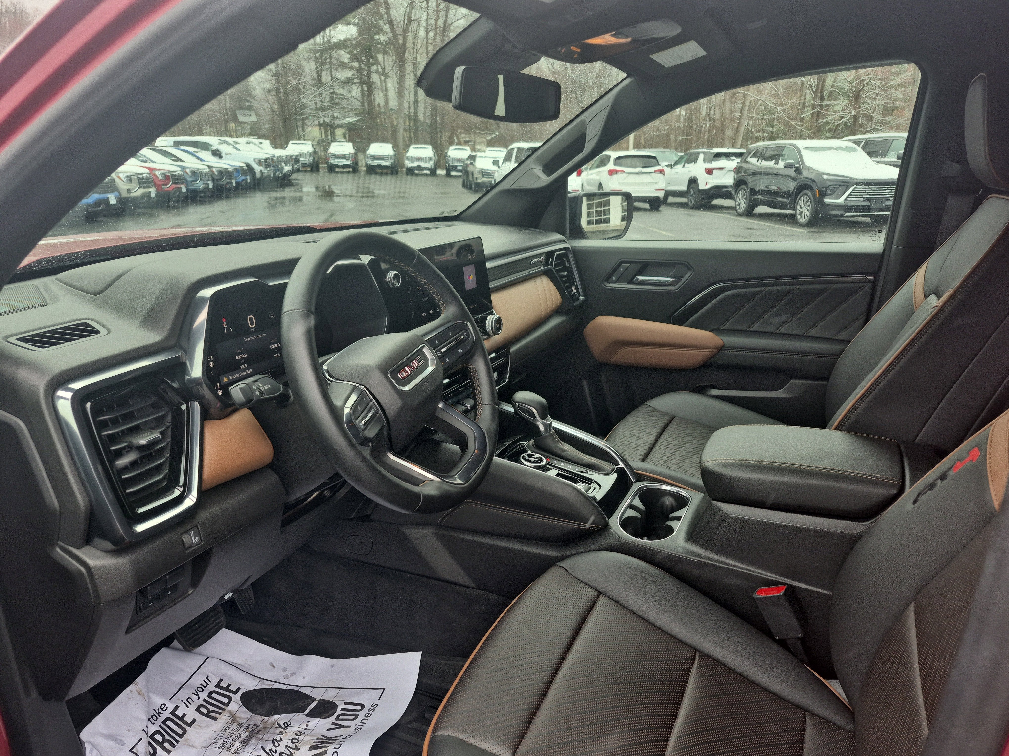 2023 GMC Canyon AT4