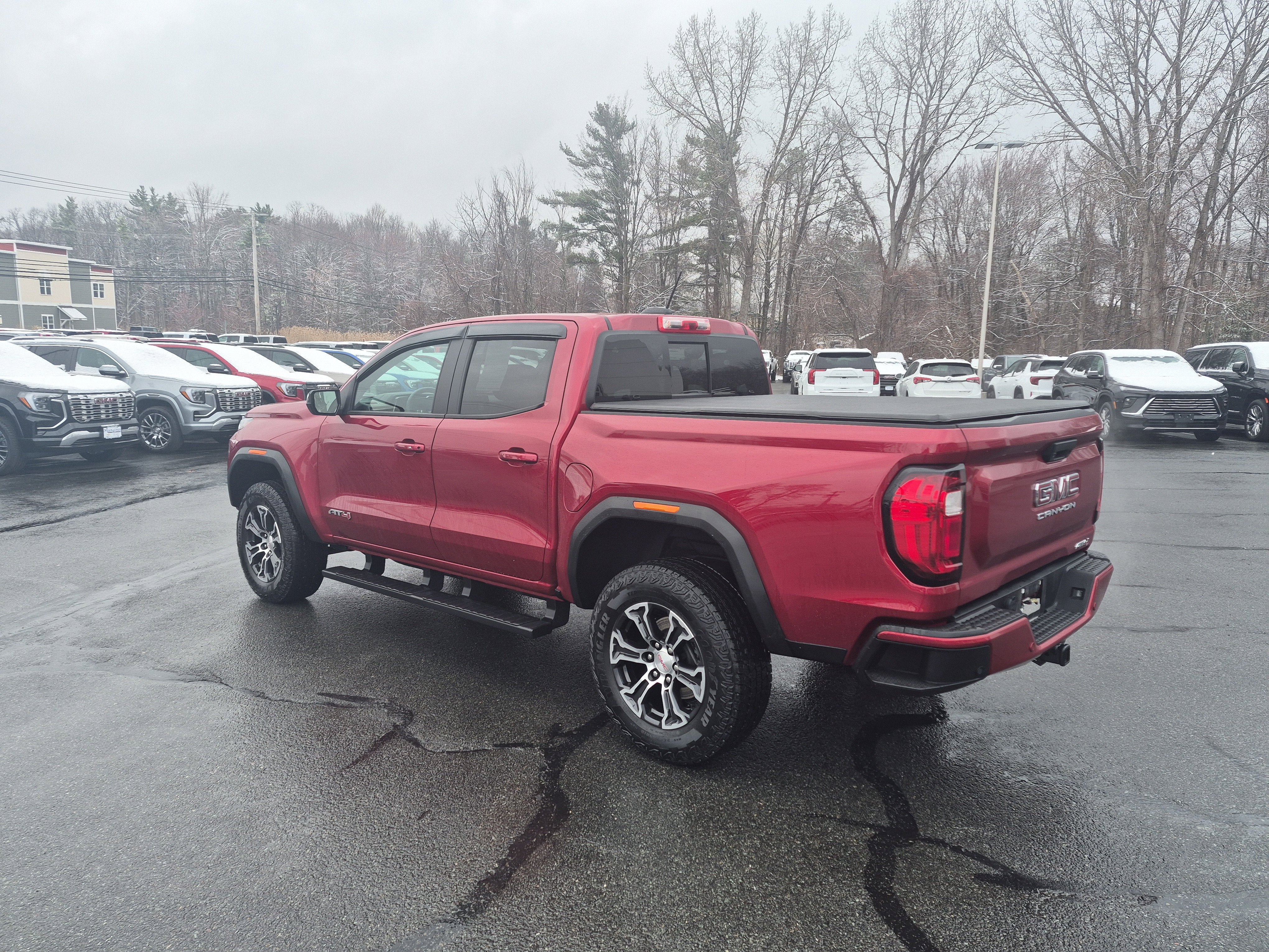 2023 GMC Canyon AT4