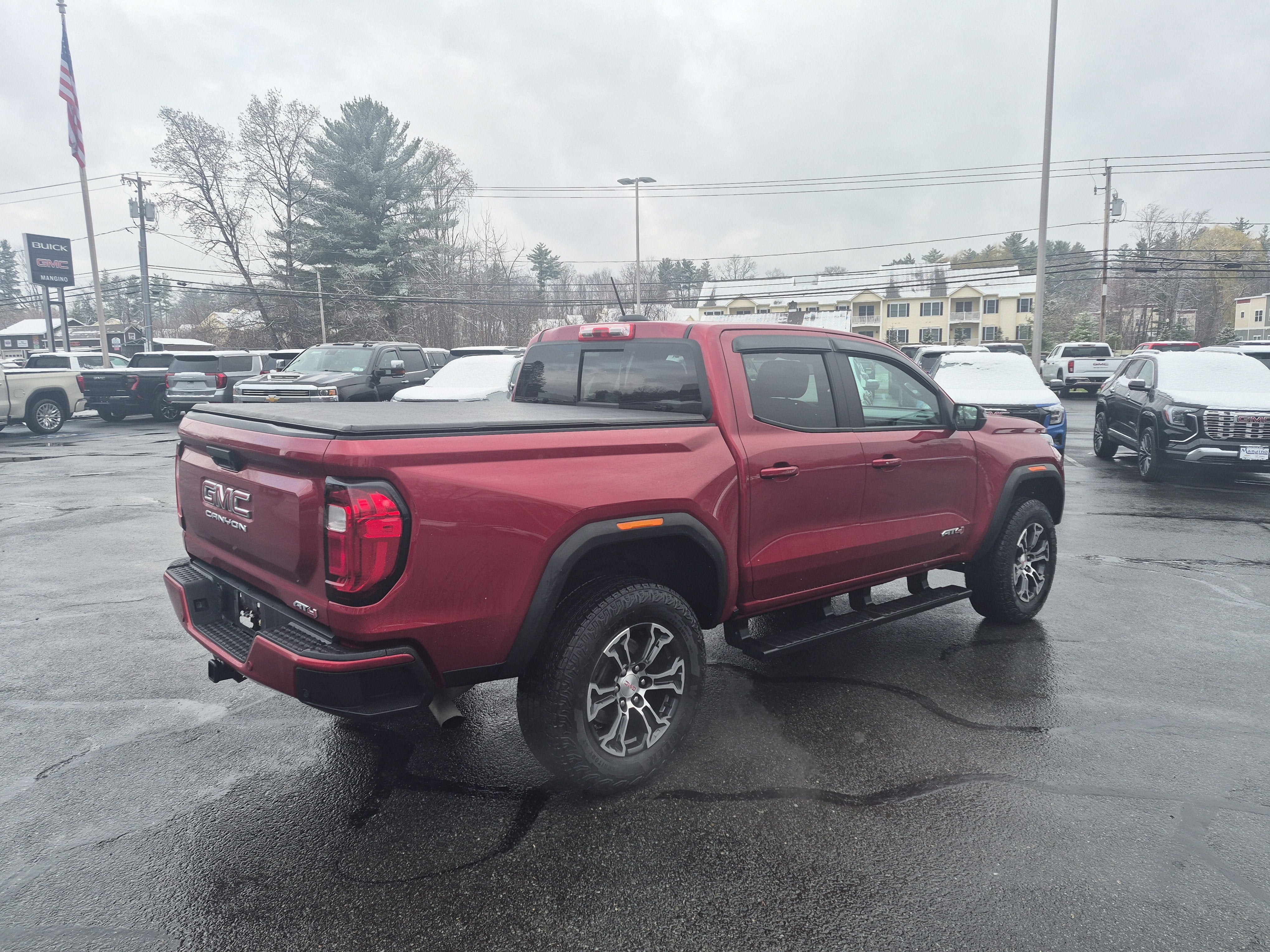 2023 GMC Canyon AT4