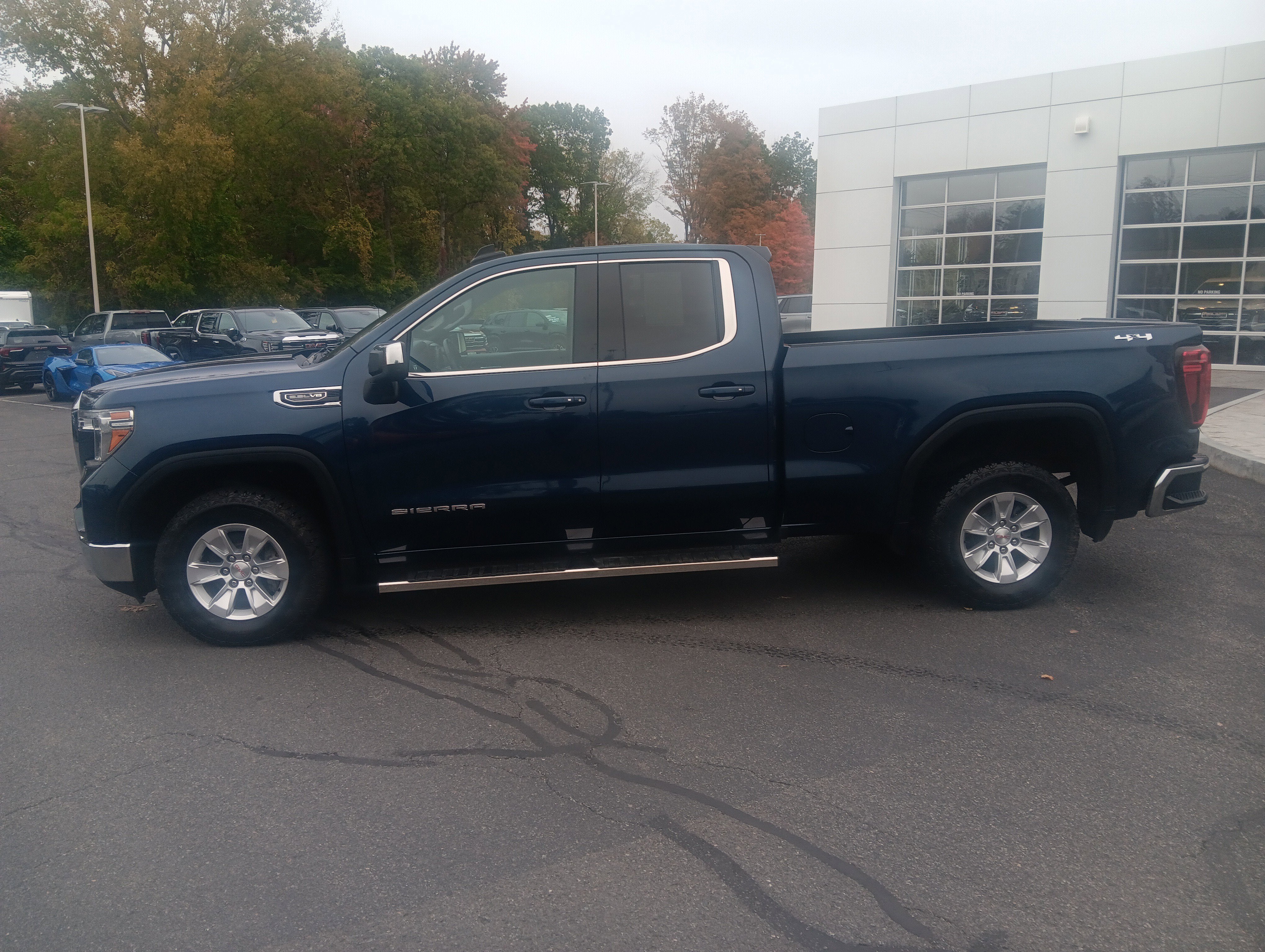 2020 GMC Sierra 1500 SLE