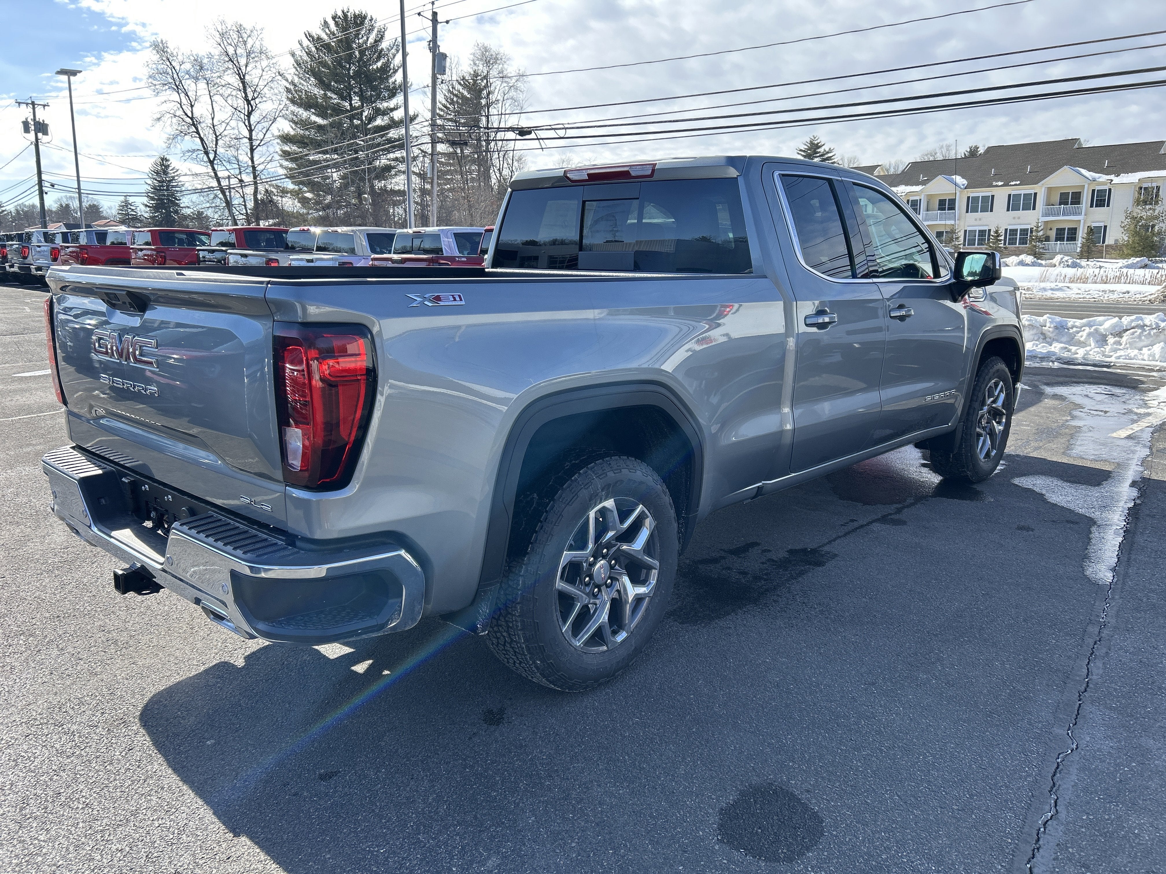 2026 GMC Sierra 1500 SLE