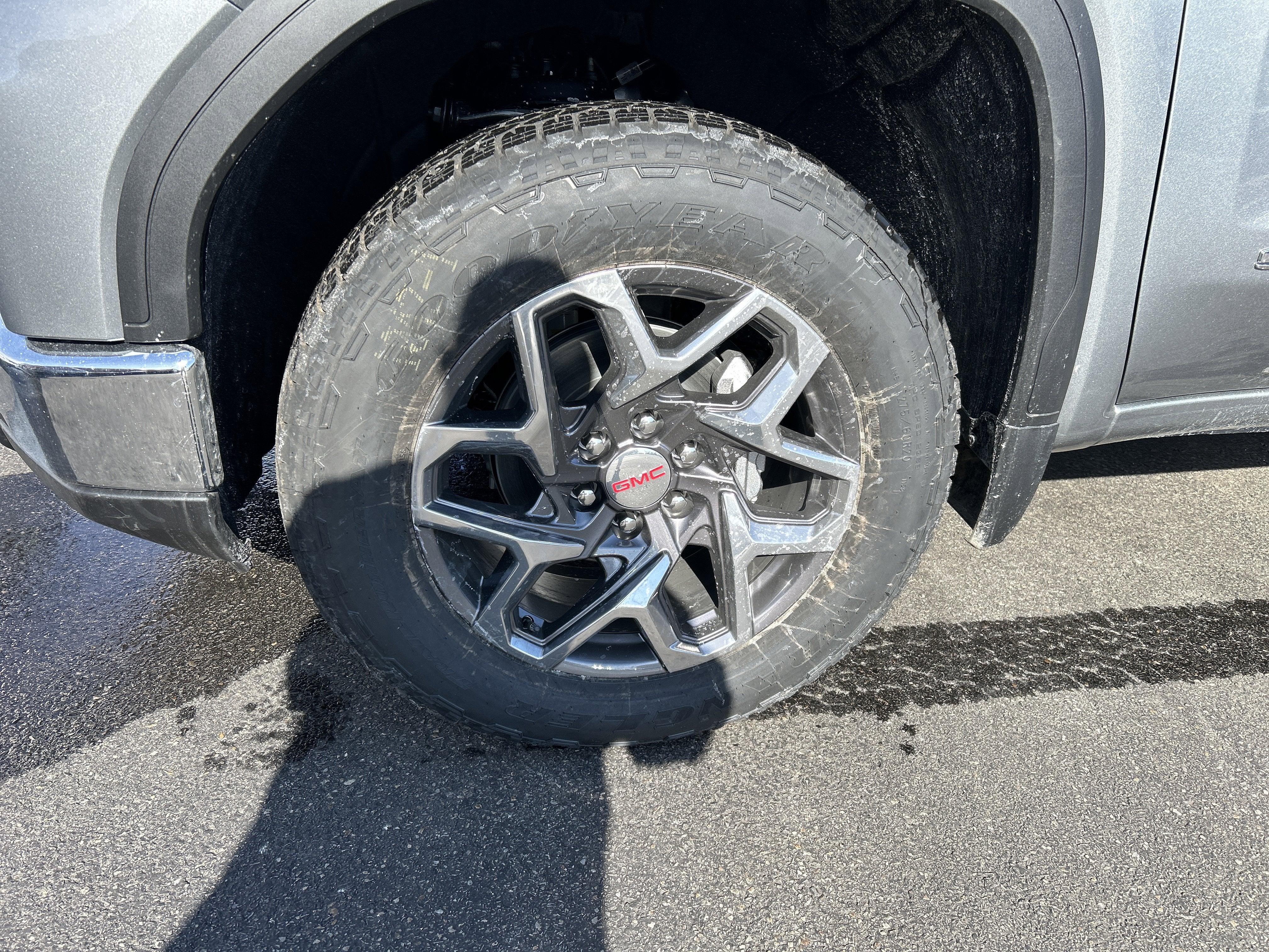 2026 GMC Sierra 1500 SLE