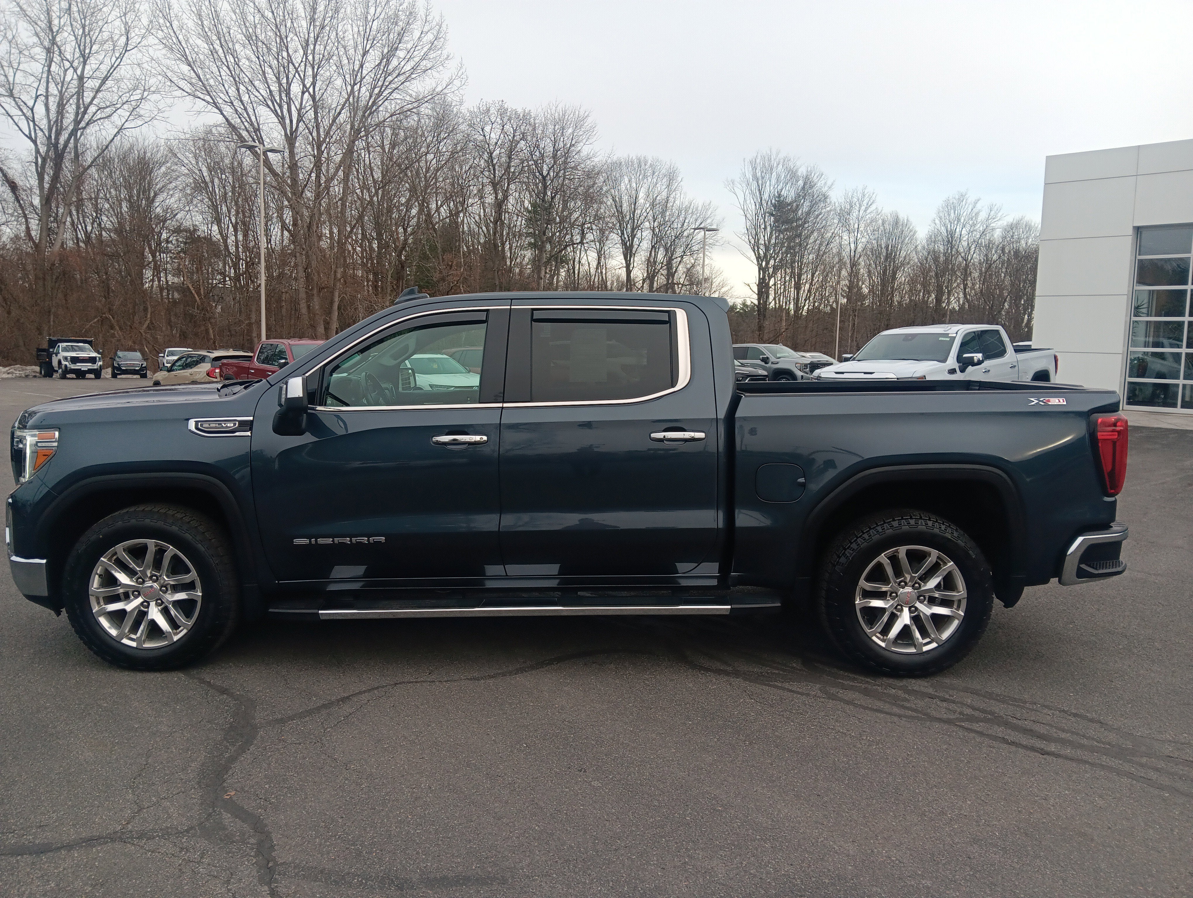 2021 GMC Sierra 1500 SLT
