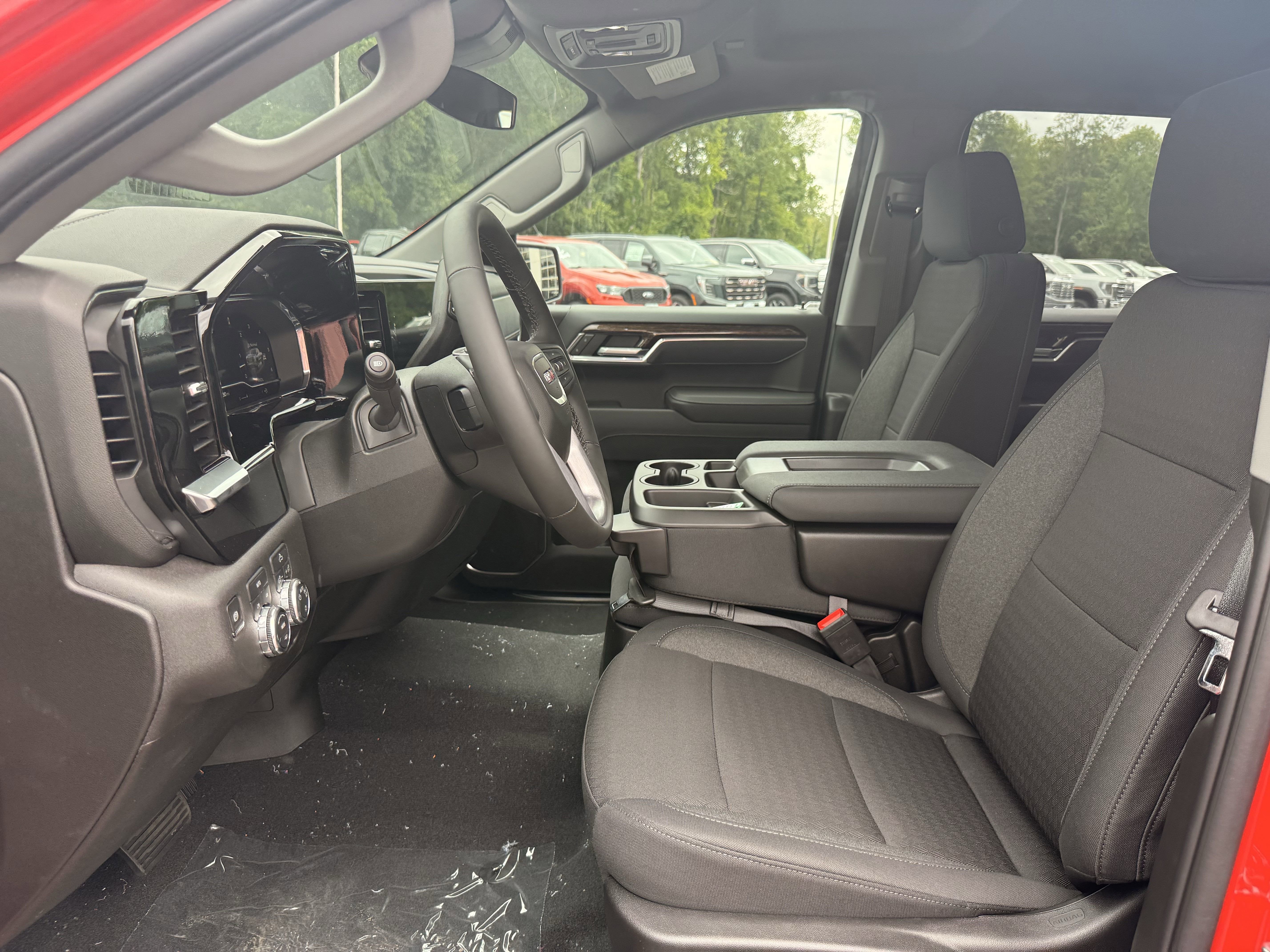 2025 GMC Sierra 1500 SLE