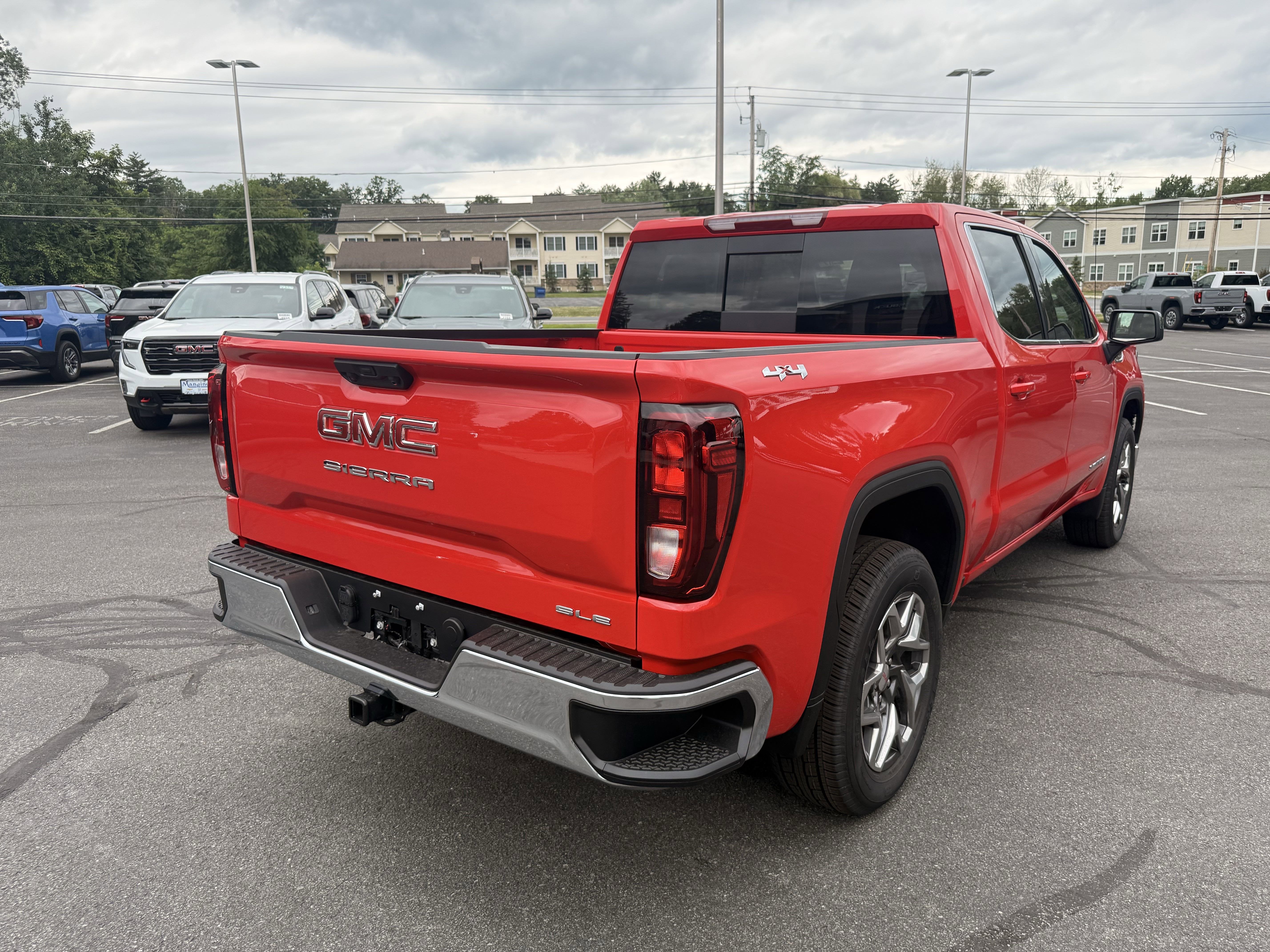 2025 GMC Sierra 1500 SLE