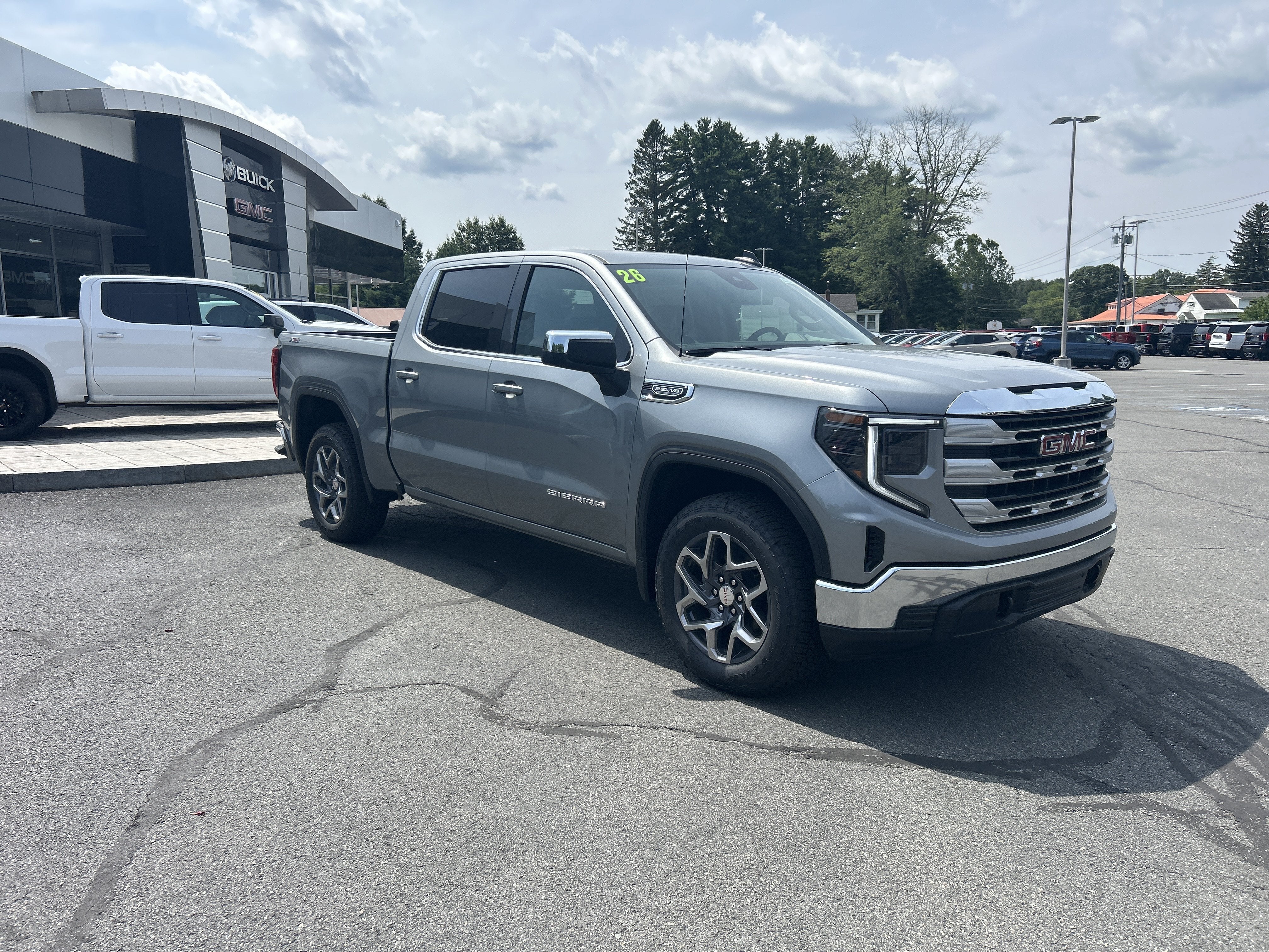 2026 GMC Sierra 1500 SLE
